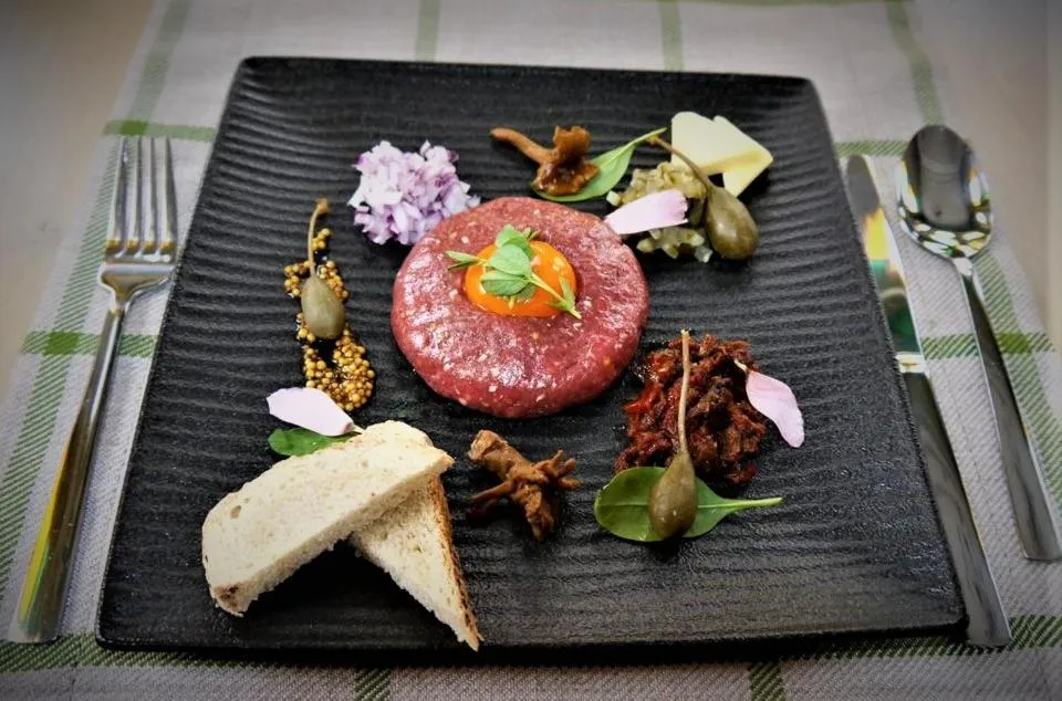 Restaurant/places to eat in Hotel Impresja