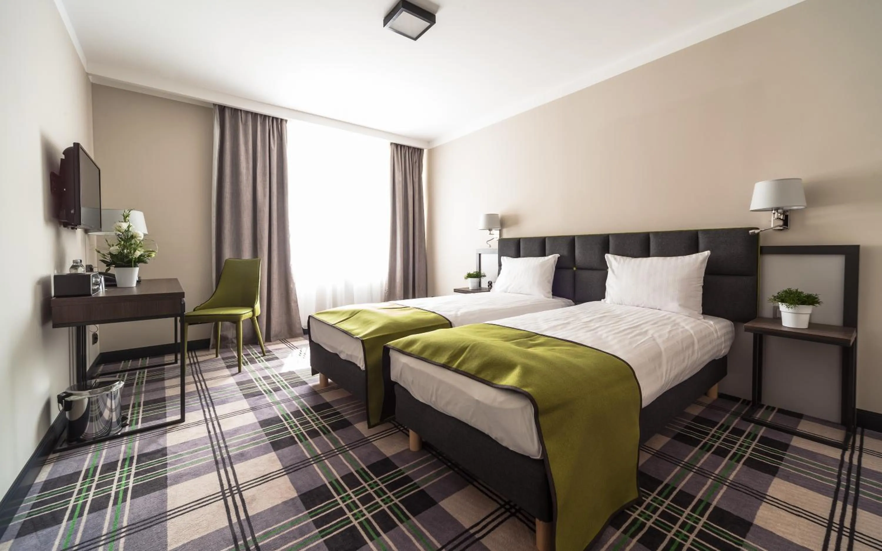 Day, Bed in Hotel Impresja