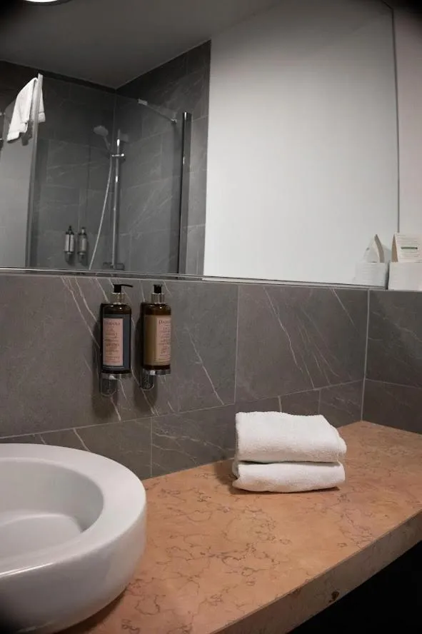 Bathroom in Hotel Impresja