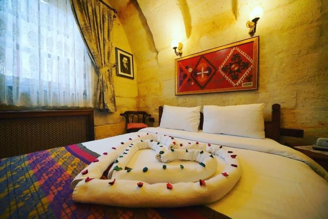Bed in Ürgüp Inn Cave Hotel