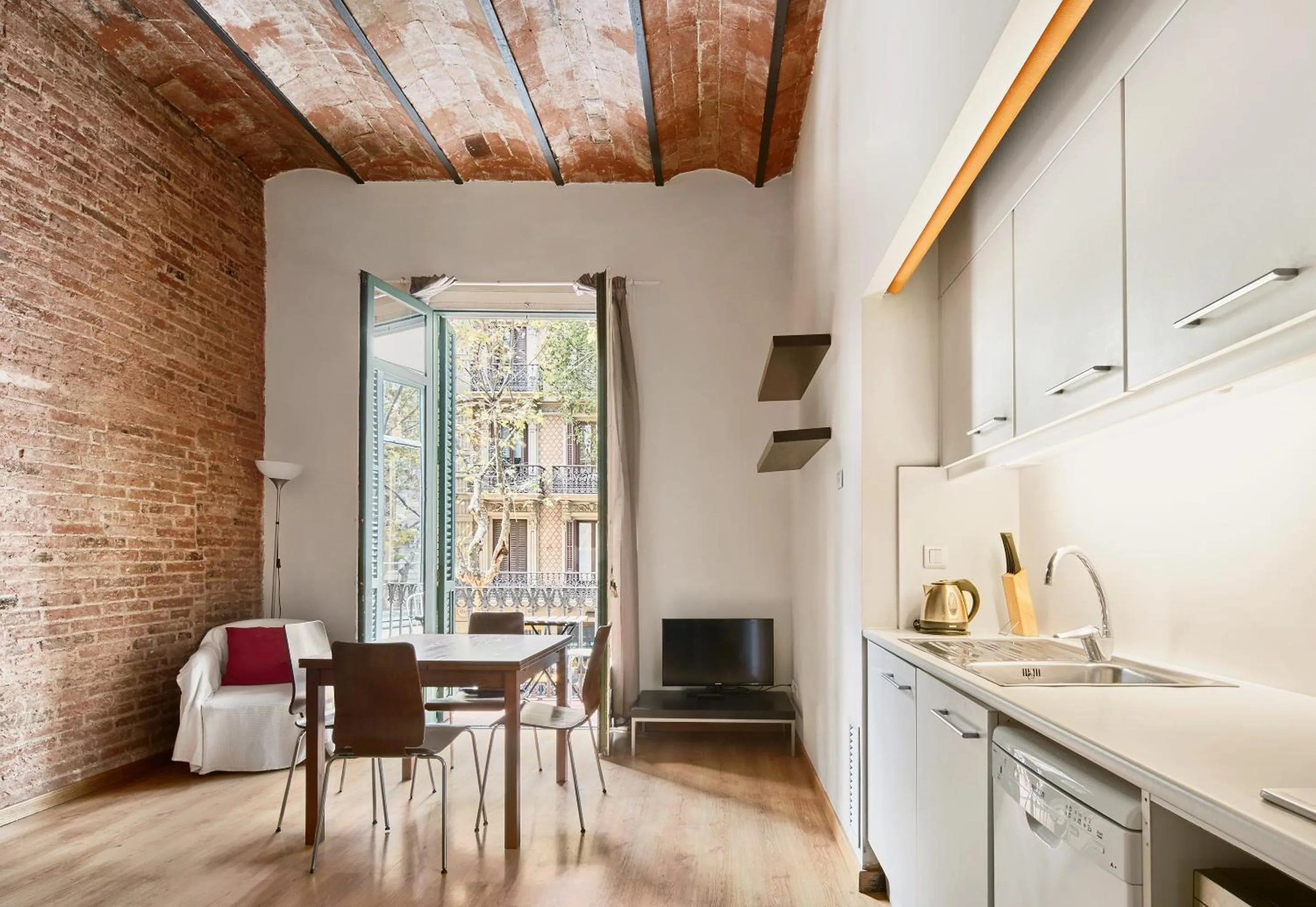 Kitchen or kitchenette in Mayerling Schumann Barcelona