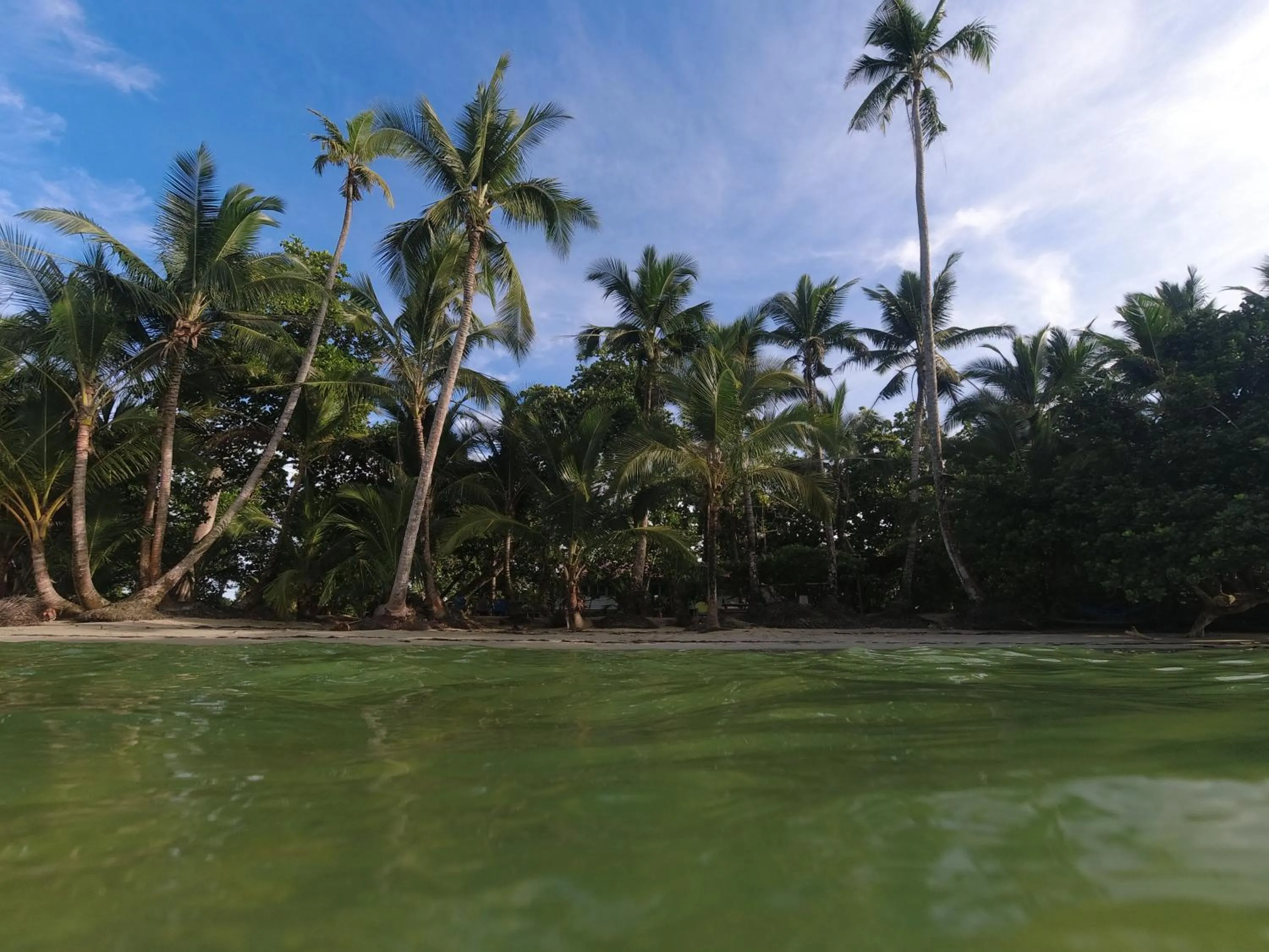 Drago Beach House - Private Beach
