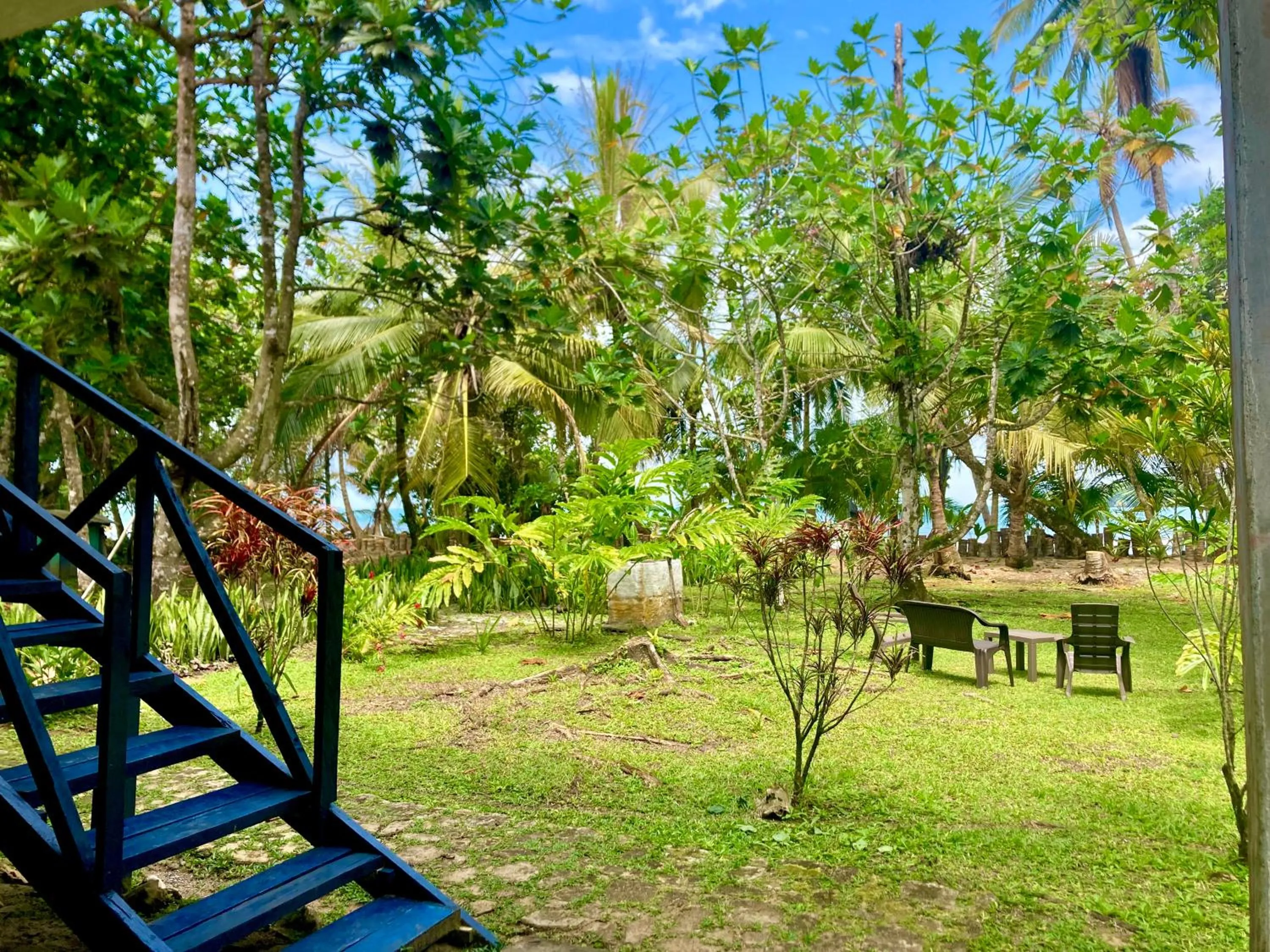 Drago Beach House - Private Beach