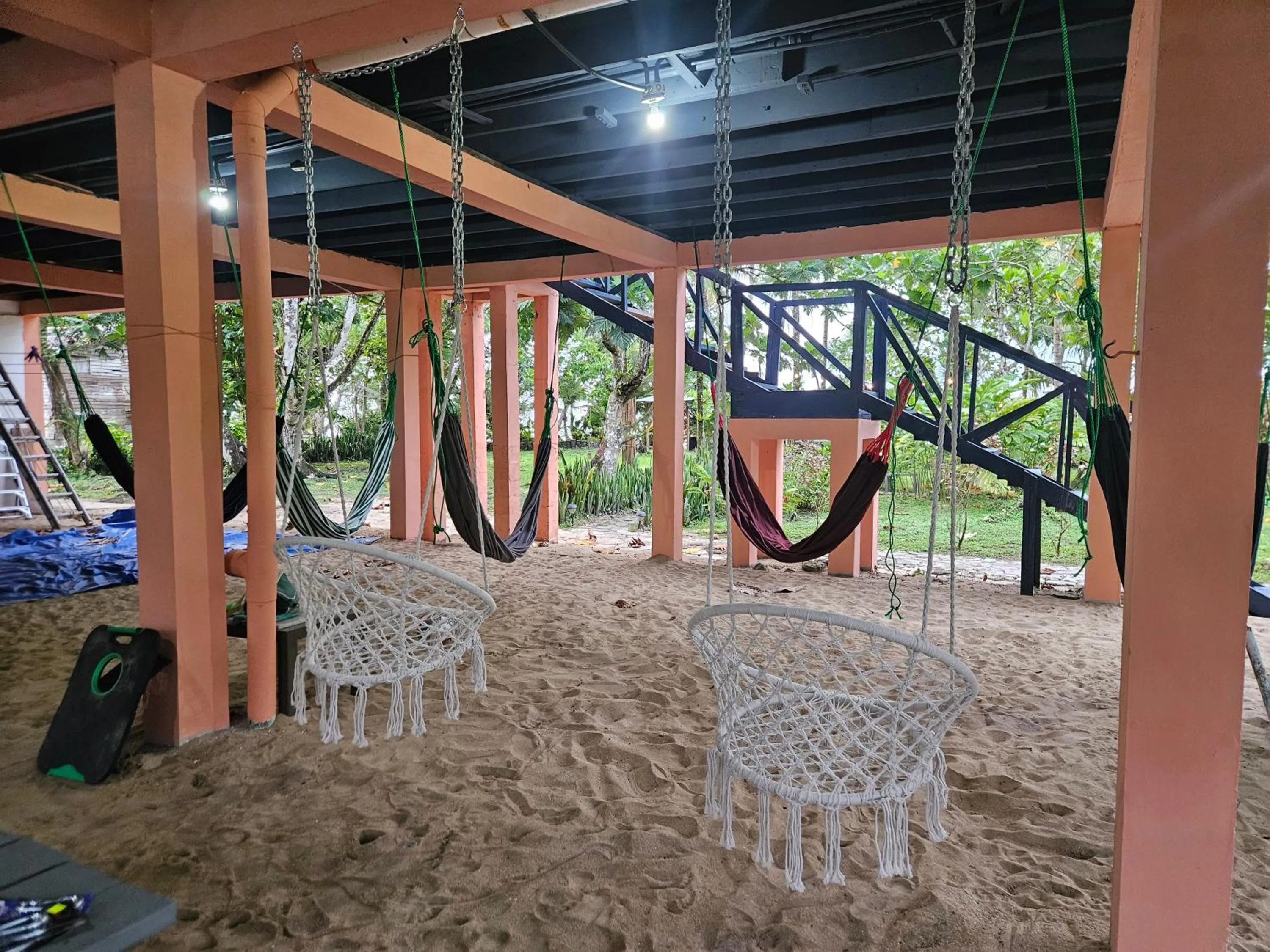 Drago Beach House - Private Beach