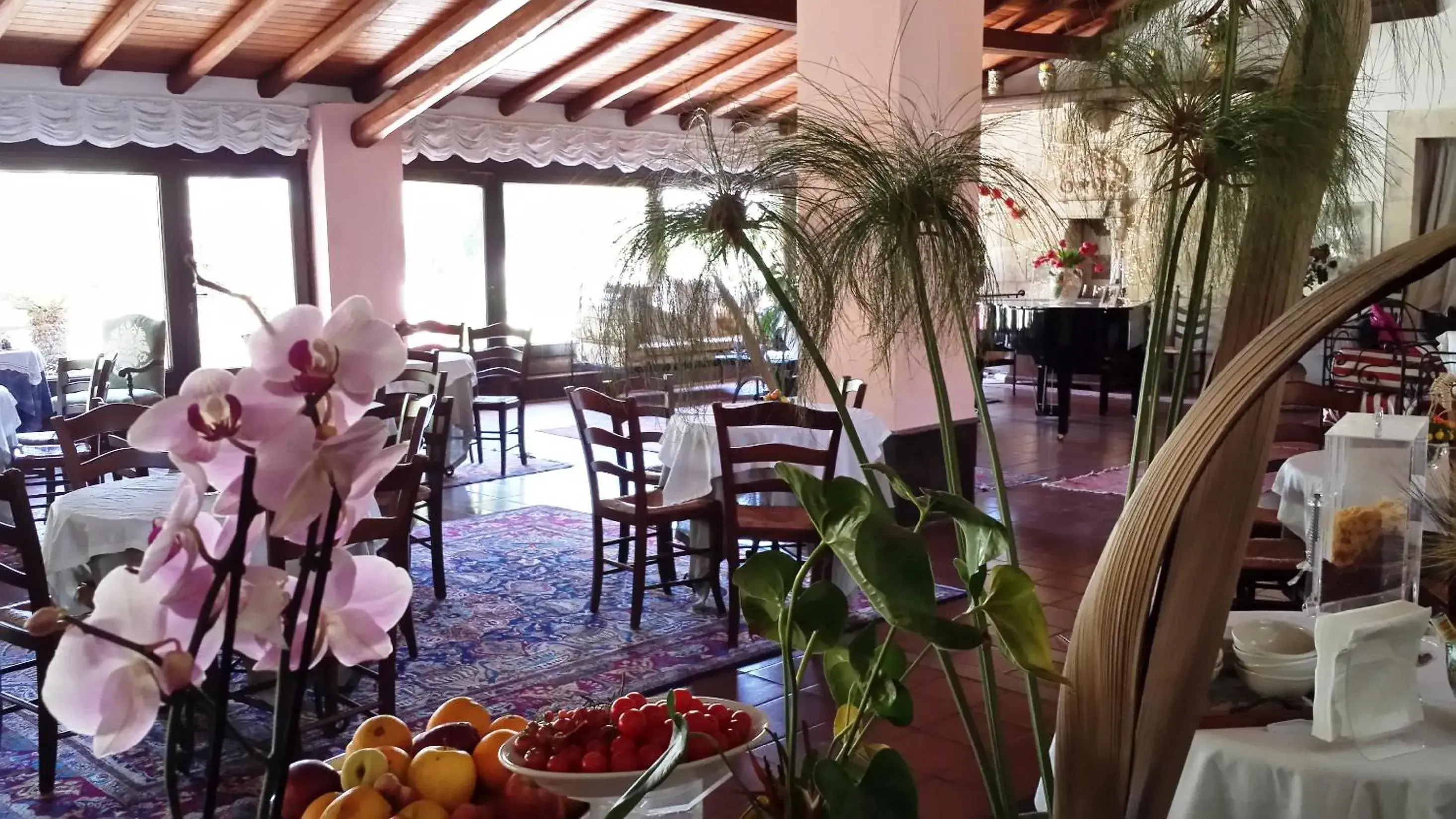 Lounge or bar in Villa Dei Papiri Fonte Ciane Lounge or bar in Villa Dei Papiri Fonte Ciane