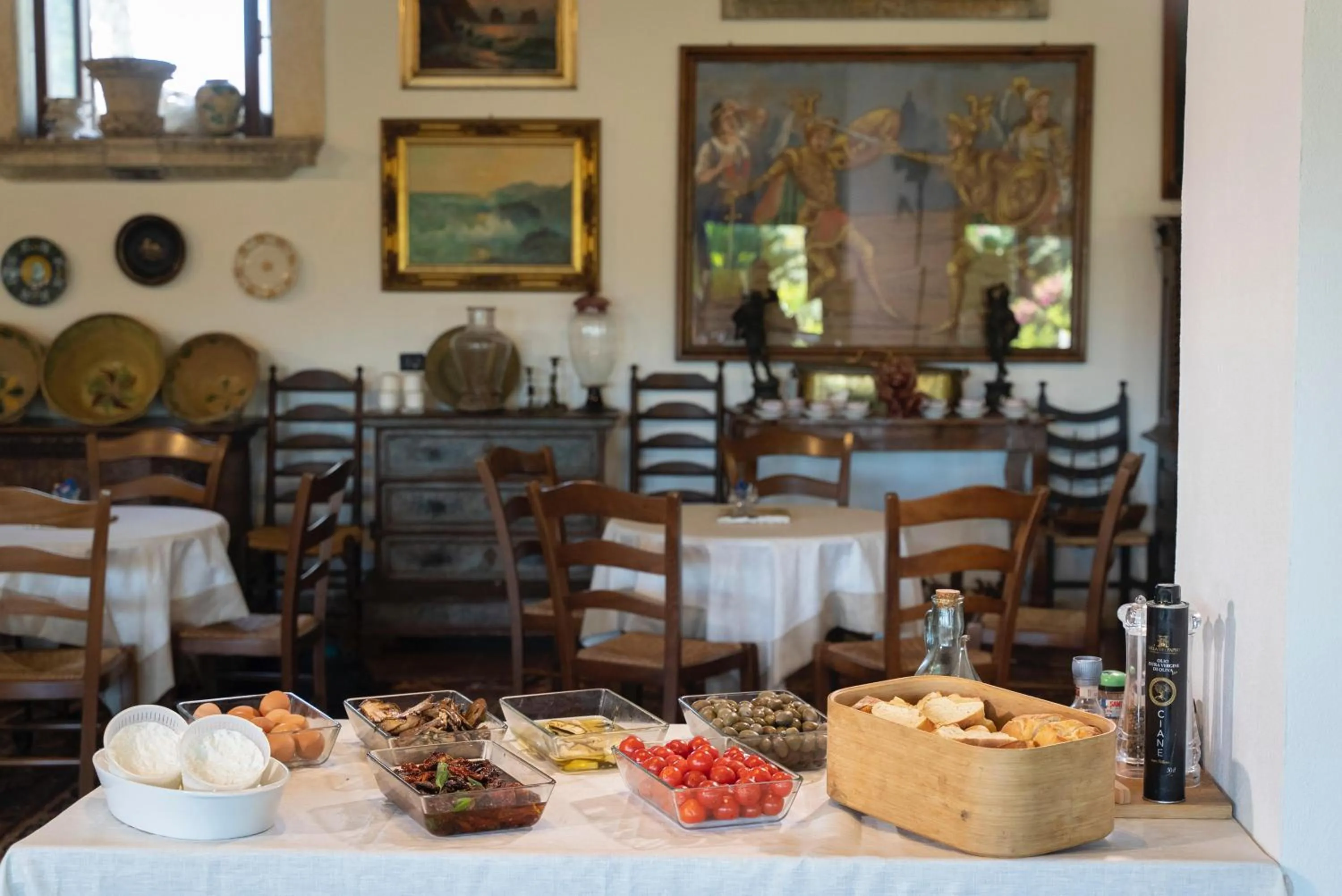Breakfast in Villa Dei Papiri Fonte Ciane