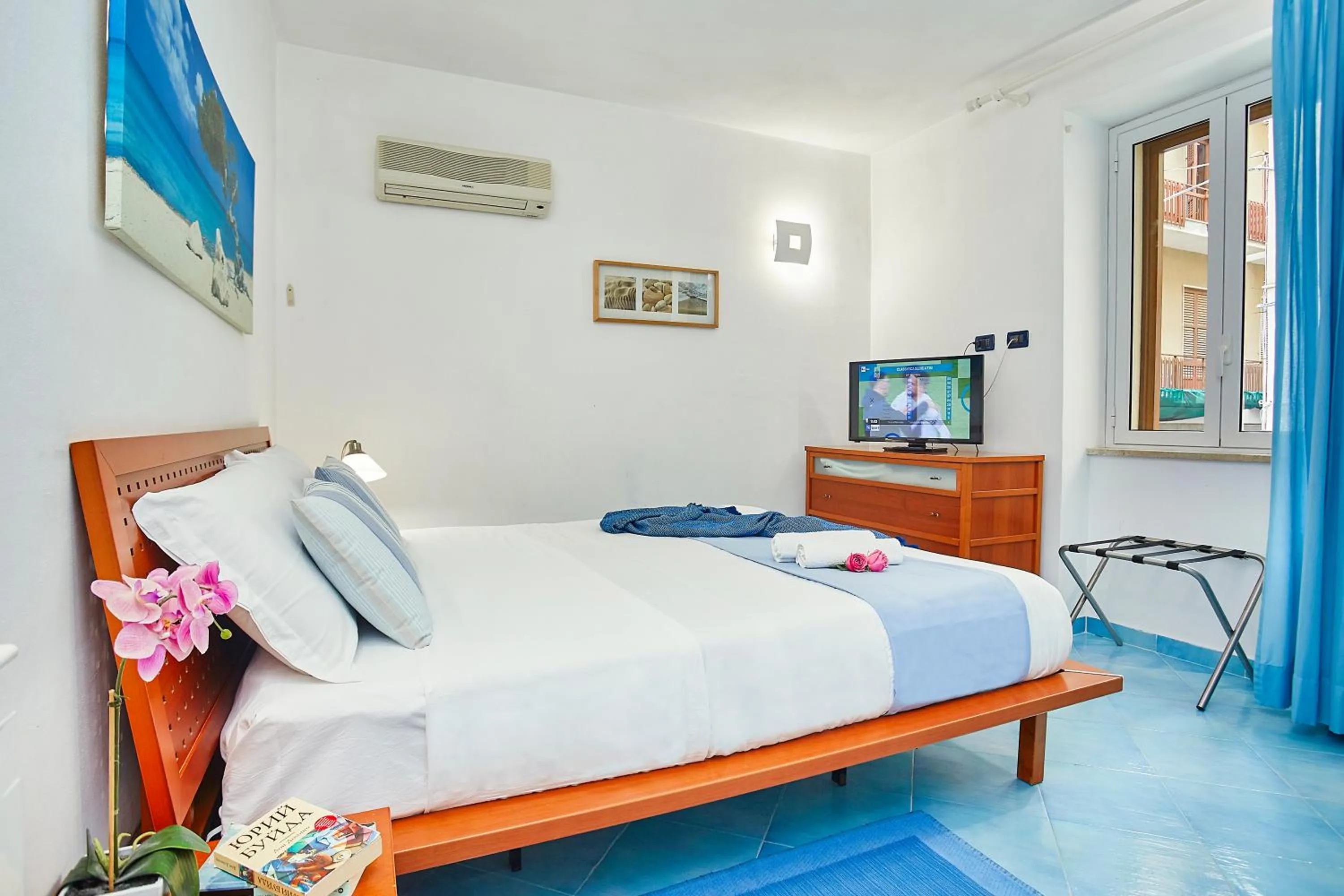 Bedroom, Bed in Appartamenti Rosa Dei Venti