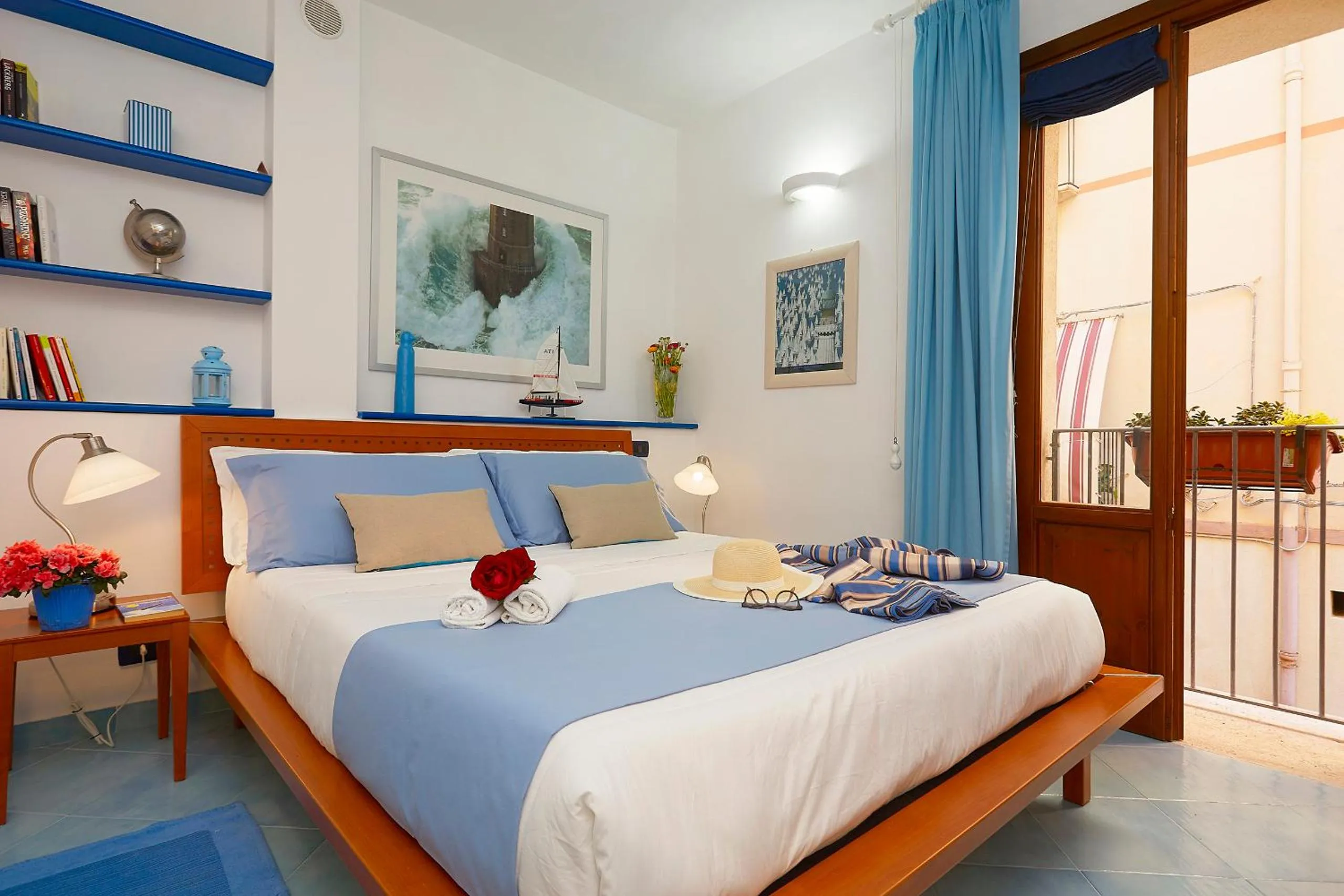 Bedroom, Bed in Appartamenti Rosa Dei Venti