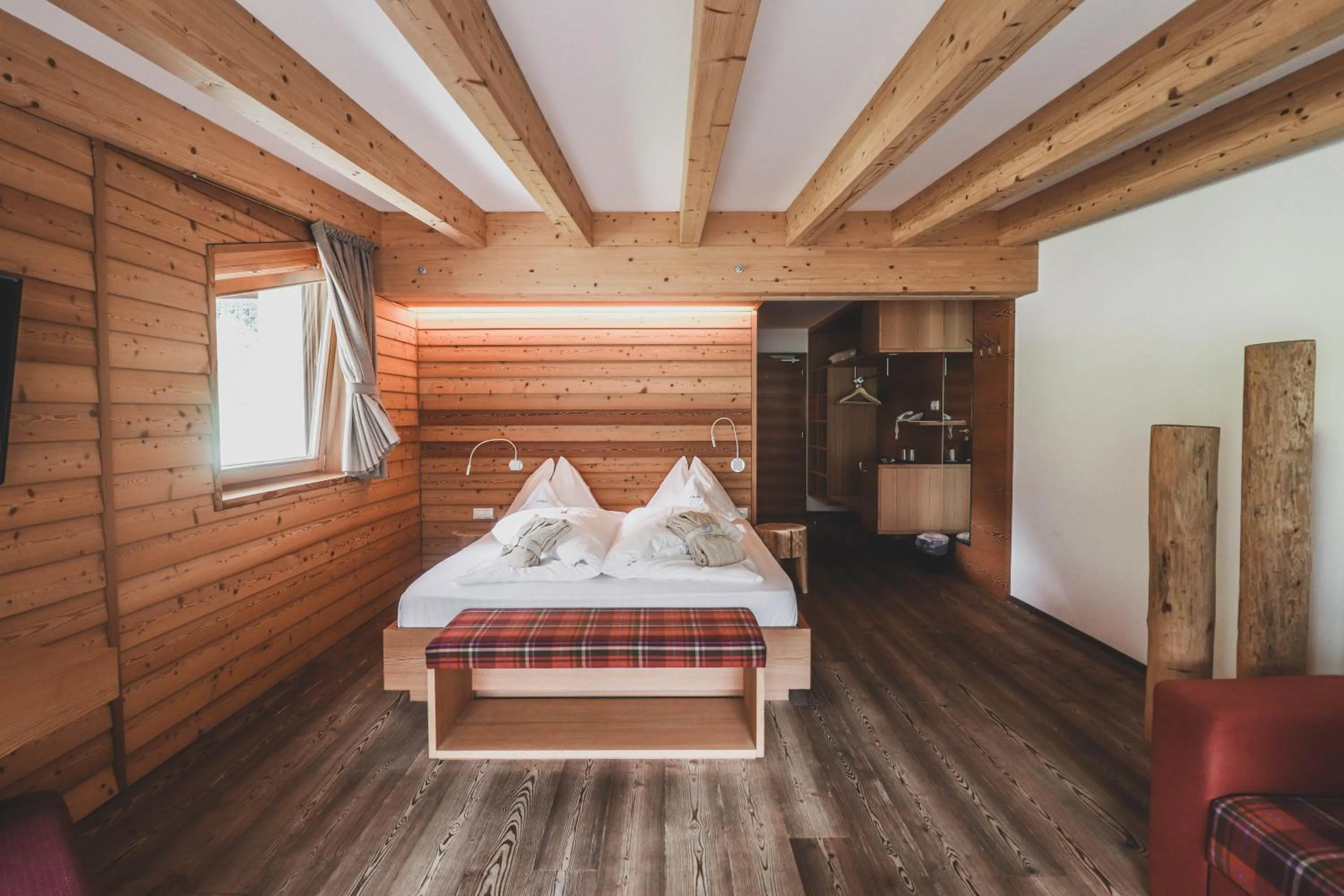 Photo of the whole room, Bed in Hotel Valserhof