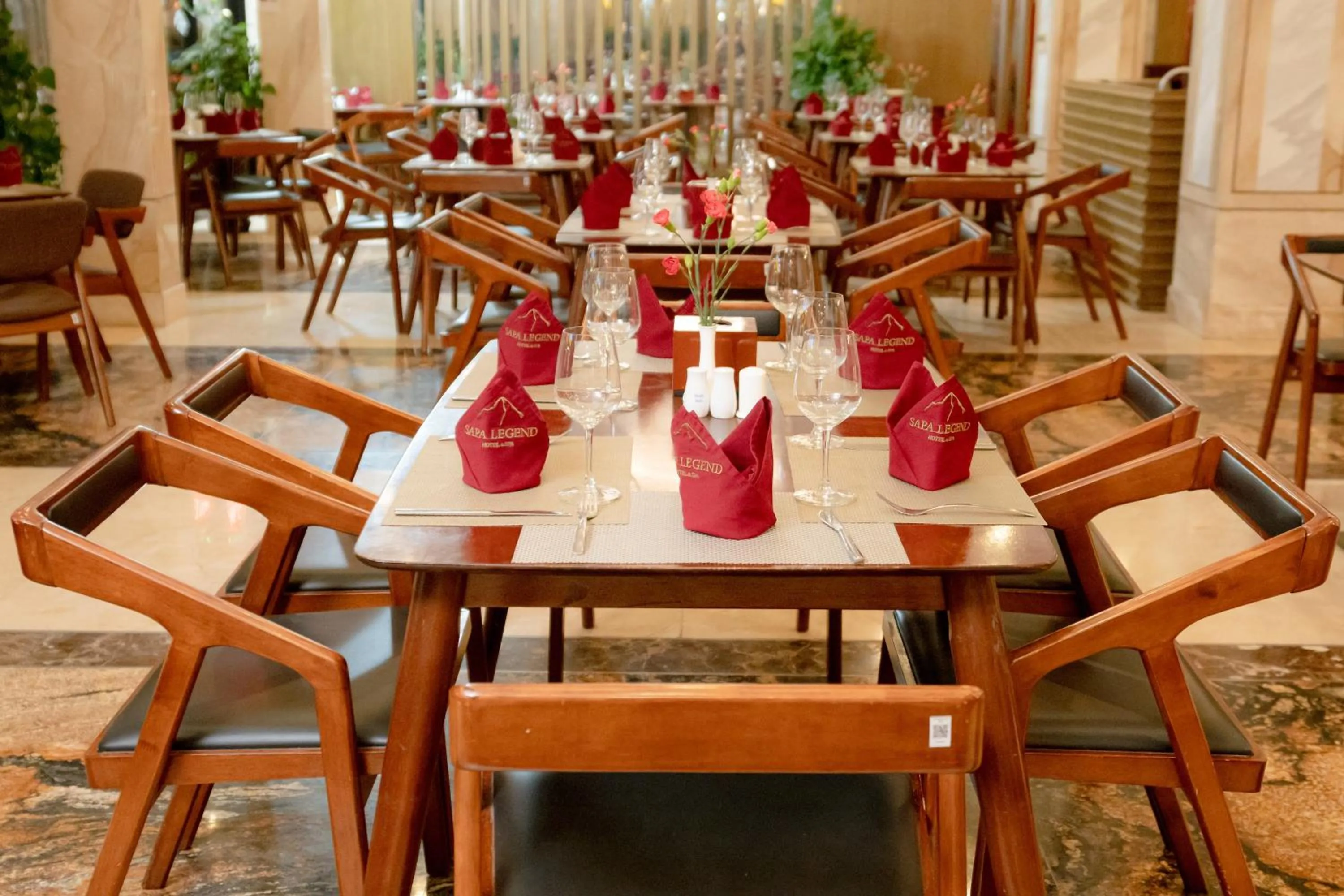 Restaurant/places to eat in Canvas Sapa Legend Hotel