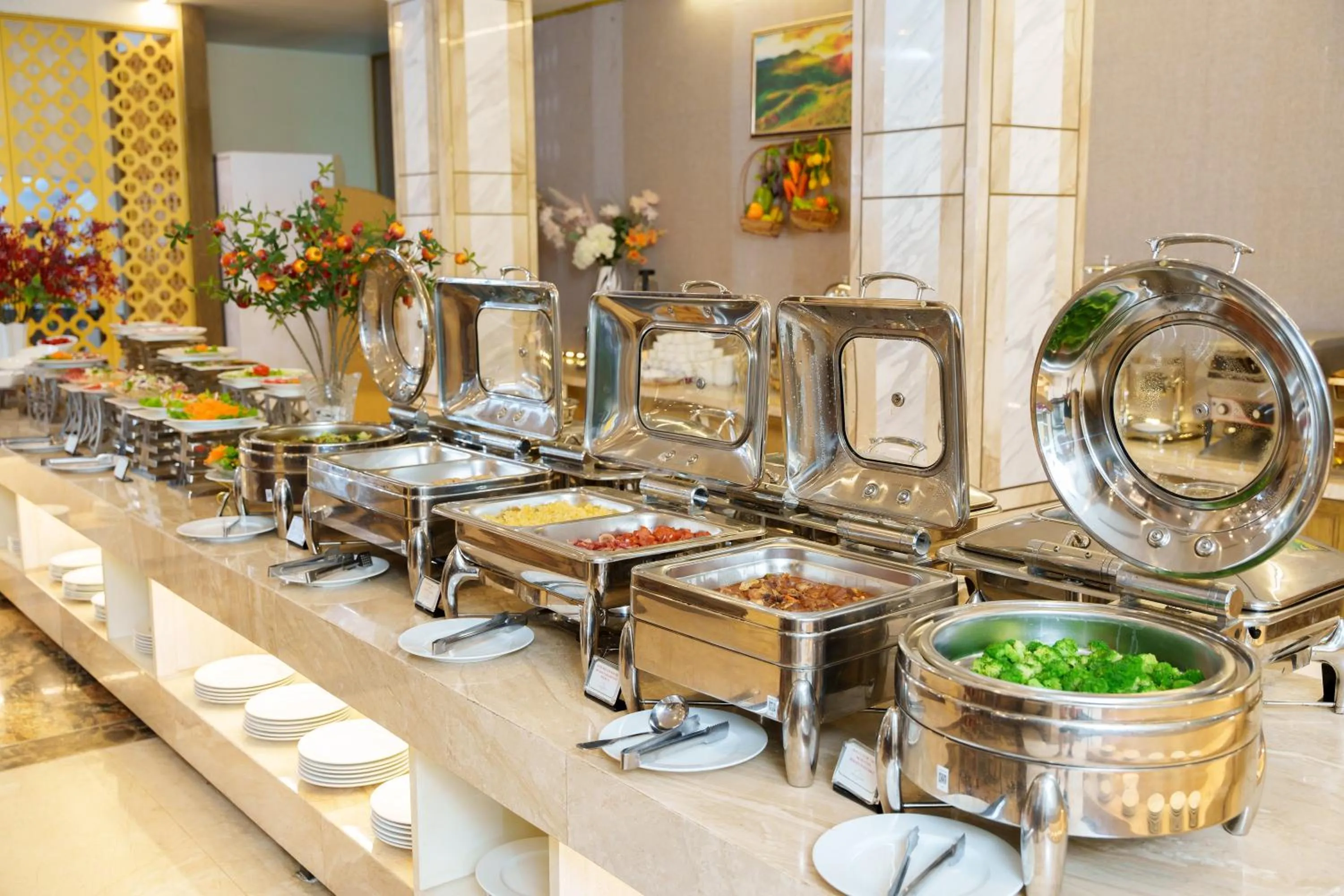 Restaurant/places to eat in Canvas Sapa Legend Hotel