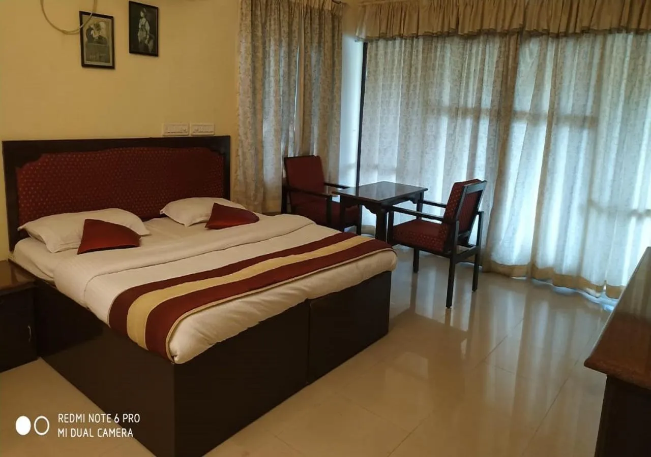 Bedroom, Bed in Wintergreen Water Front Resort