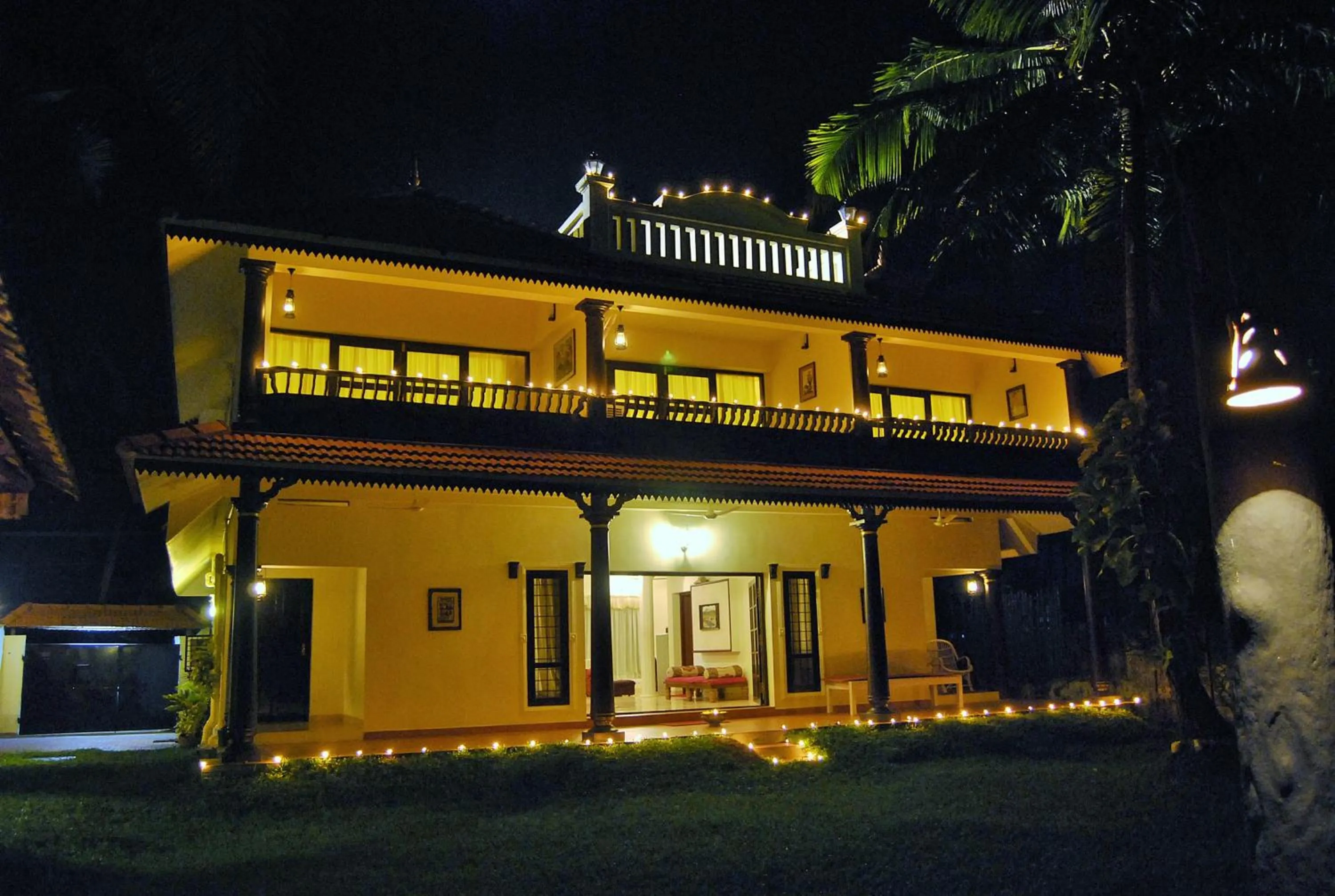 Property building in Wintergreen Water Front Resort