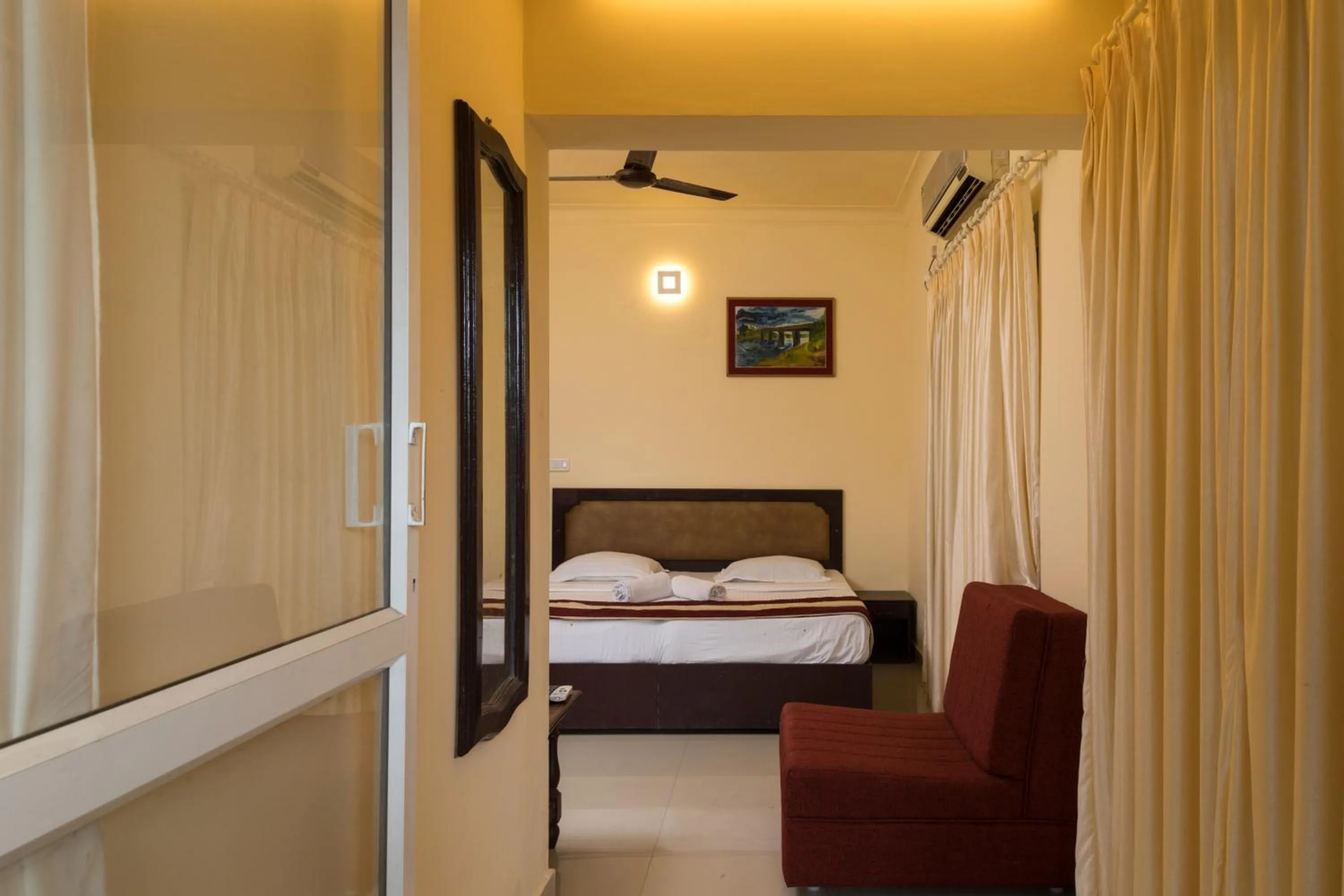 Bed in Wintergreen Water Front Resort