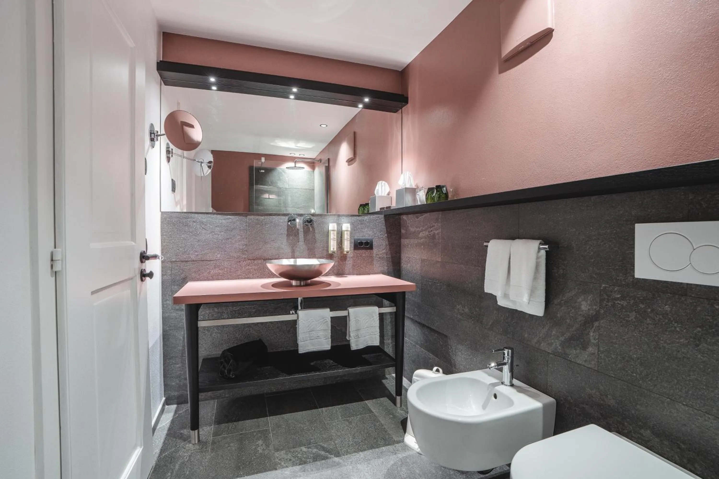 Bathroom in Hotel Kreuzberg Monte Croce