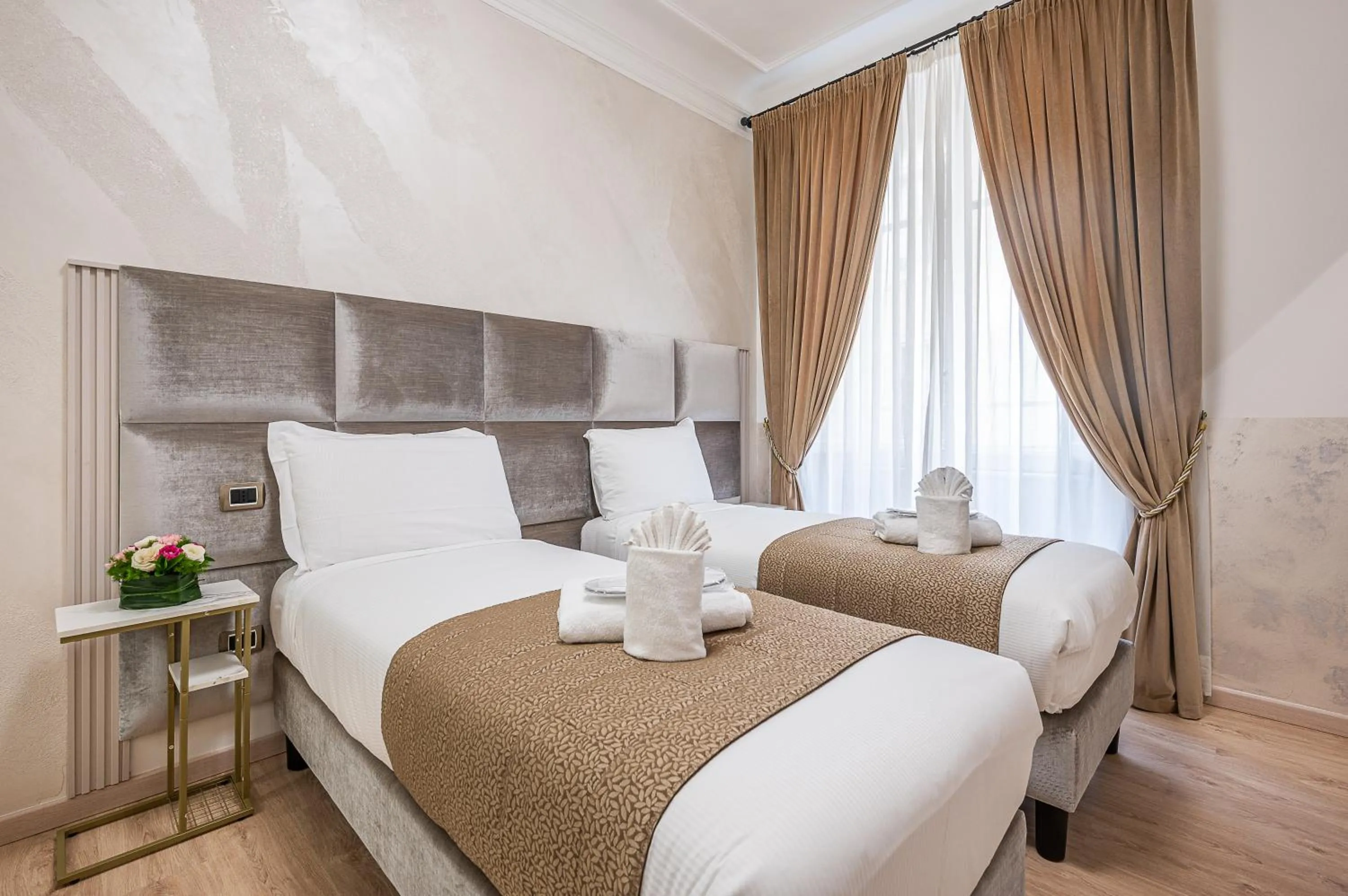 Bedroom, Bed in Cola Di Rienzo Suite Guest House