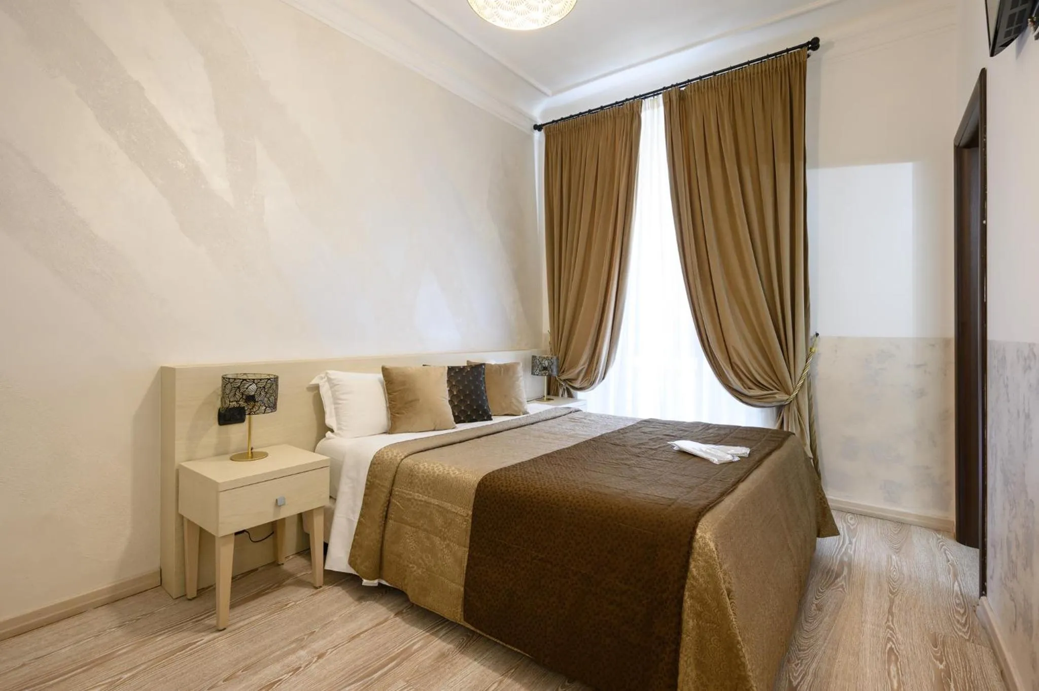 Photo of the whole room, Bed in Cola Di Rienzo Suite Guest House