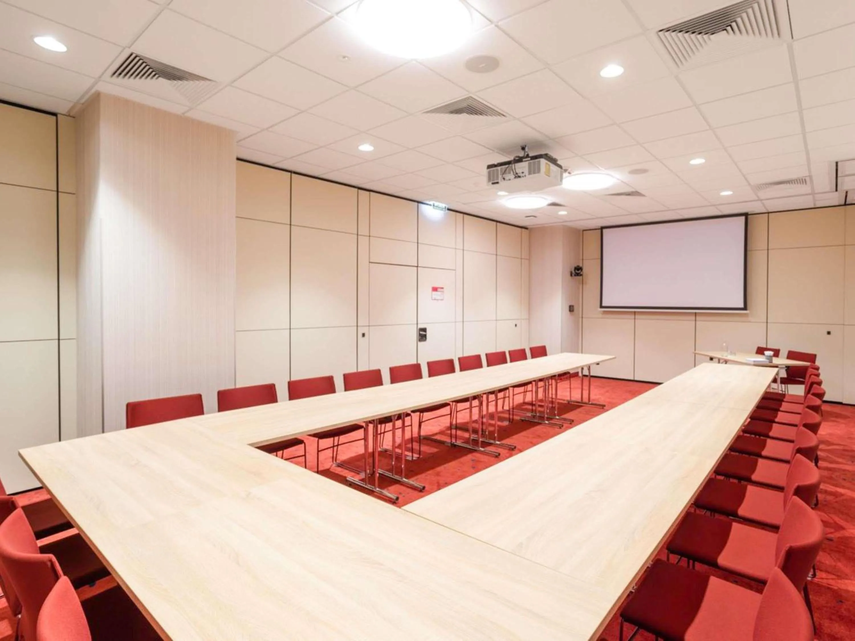 Meeting/conference room in Mercure Warszawa Centrum