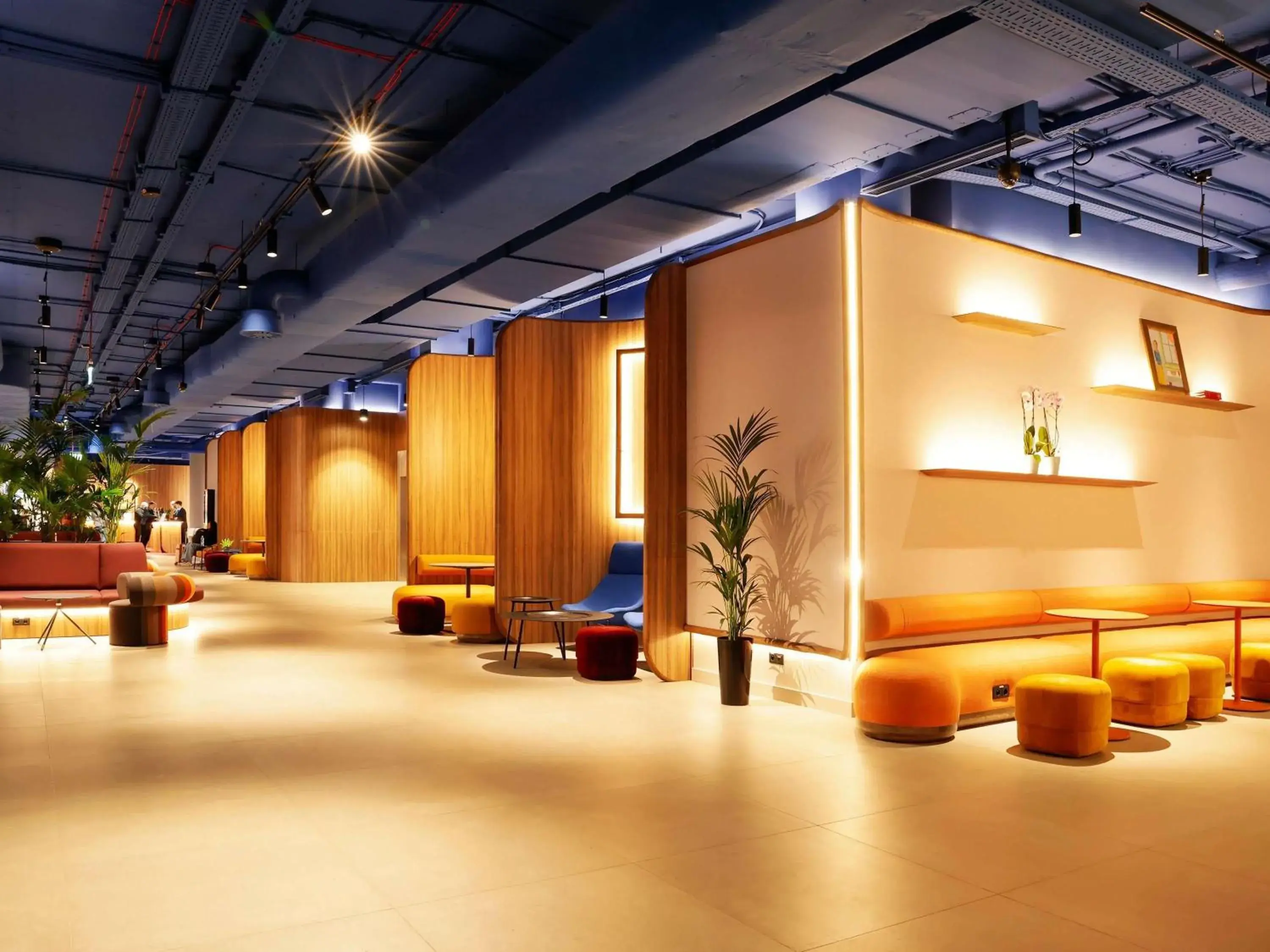 Property building in Mercure Warszawa Centrum Property building in Mercure Warszawa Centrum