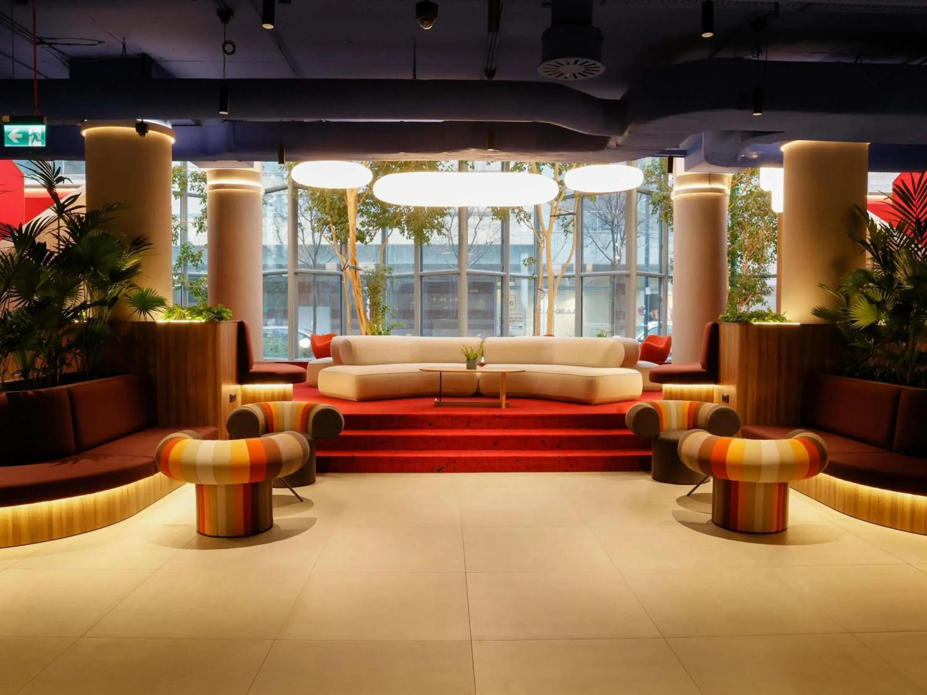 Property building in Mercure Warszawa Centrum Property building in Mercure Warszawa Centrum