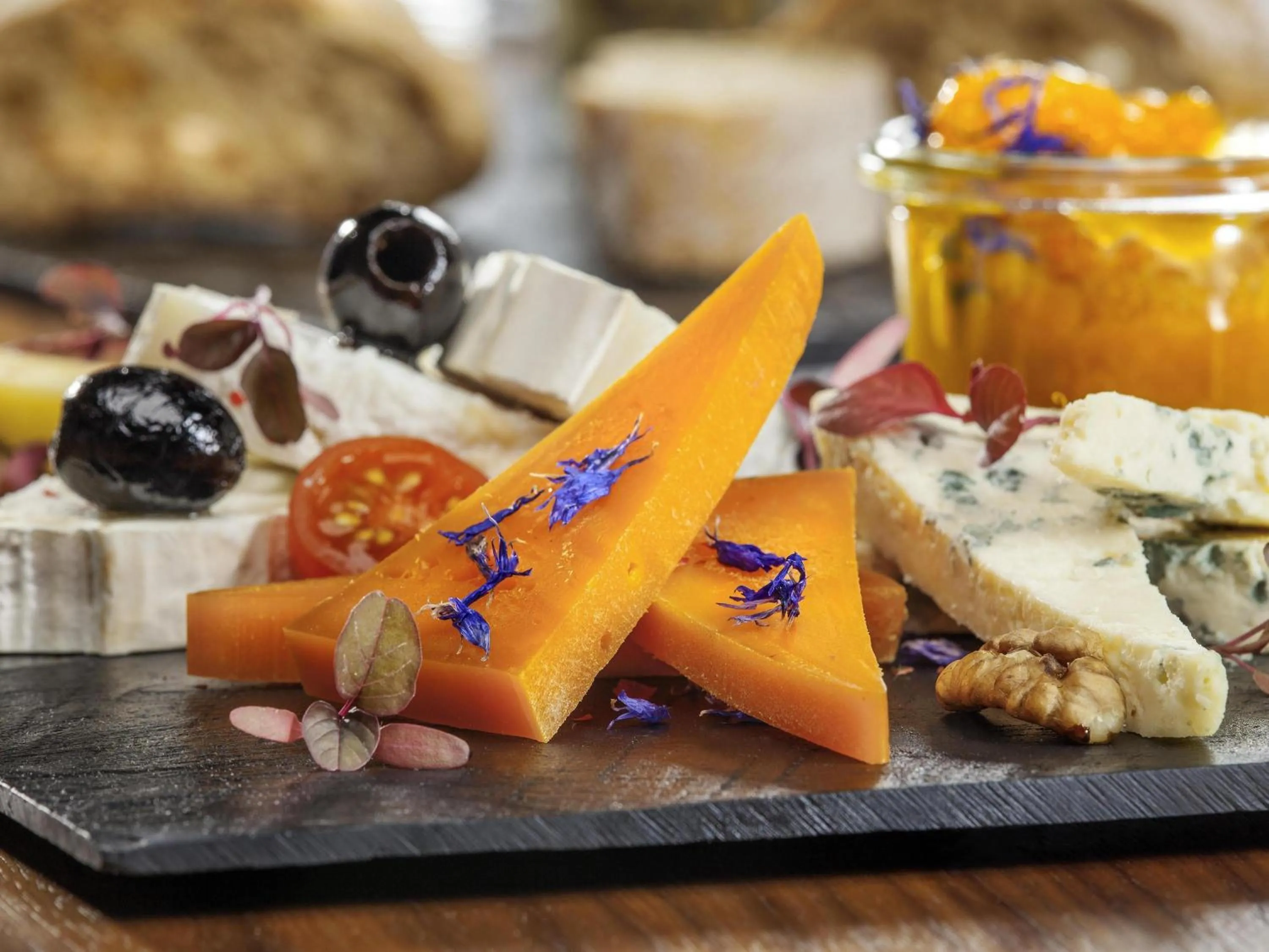 Restaurant/places to eat in Mercure Warszawa Centrum