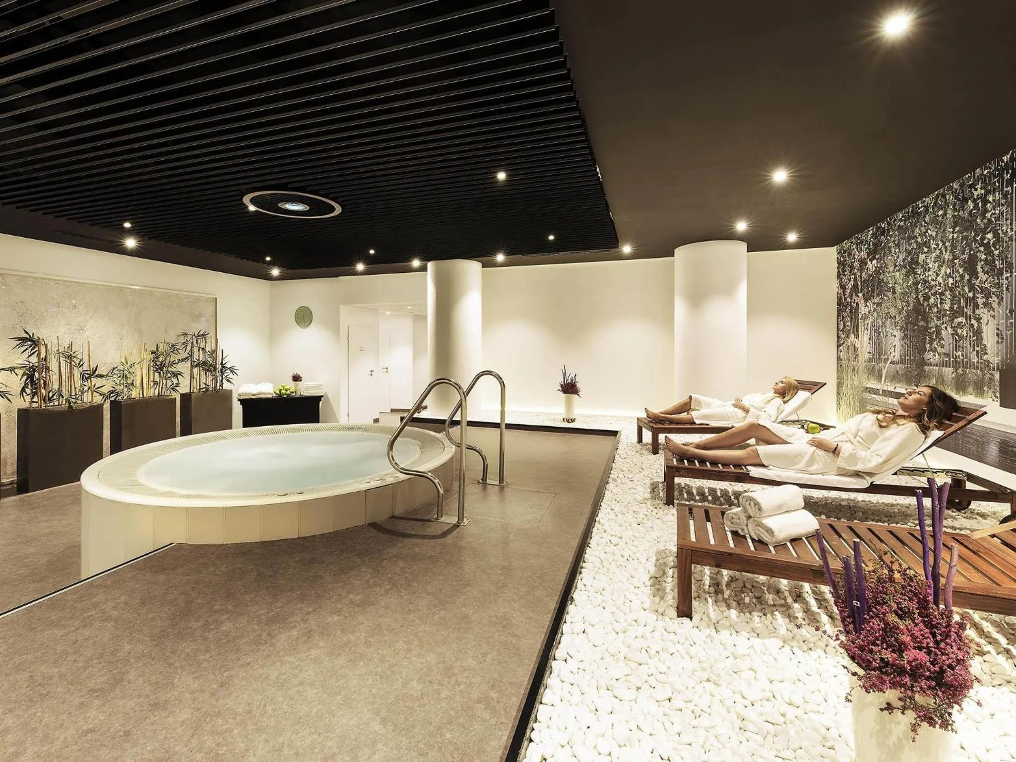 Fitness centre/facilities in Mercure Warszawa Centrum