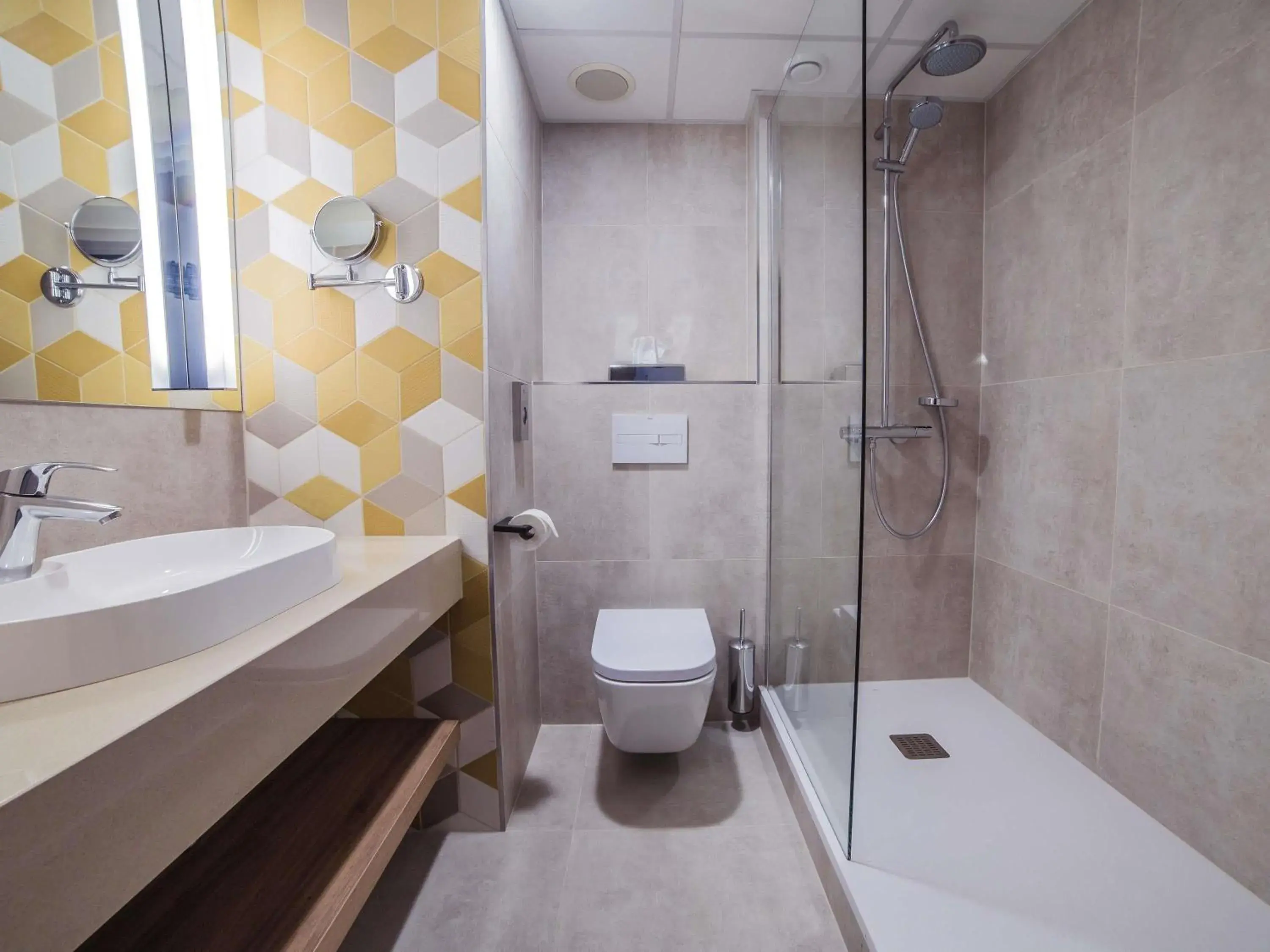 Superior Twin Room in Mercure Warszawa Centrum Superior Twin Room in Mercure Warszawa Centrum