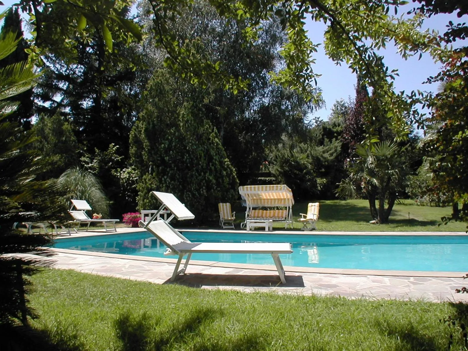 Swimming pool in Hotel Villa Clementina