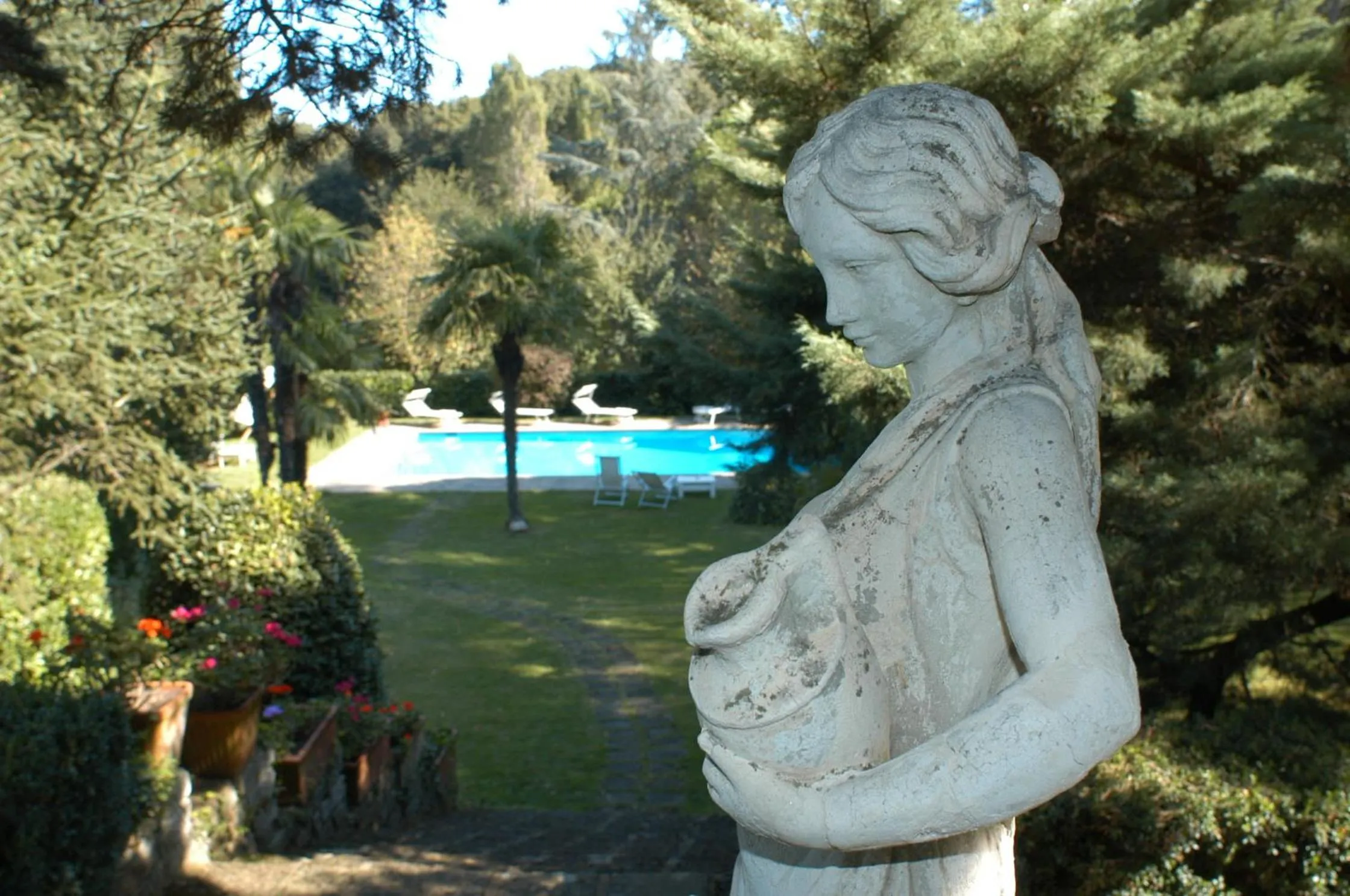 Decorative detail in Hotel Villa Clementina