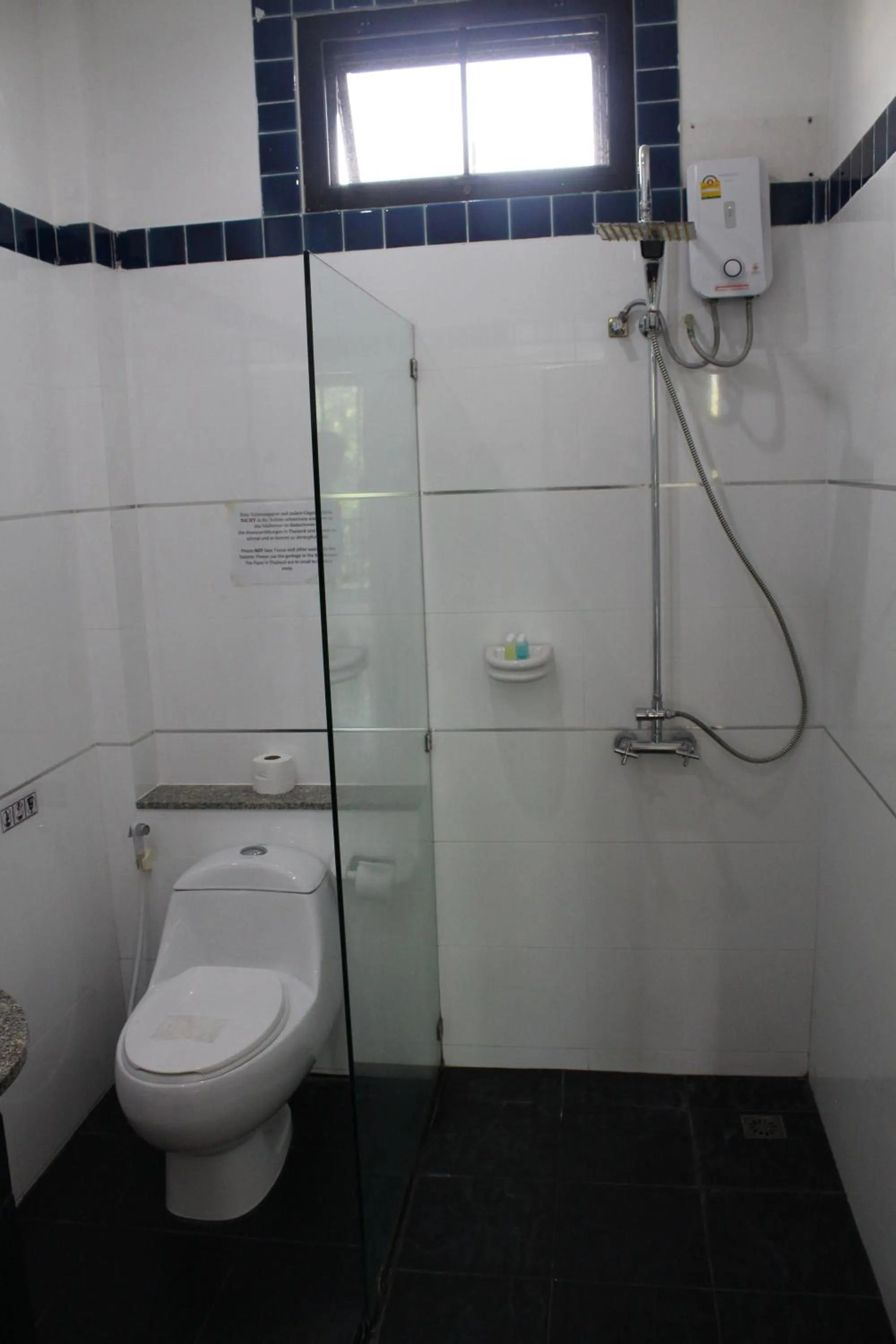 Bathroom in B Happy Resort - SHA ExtraPlus