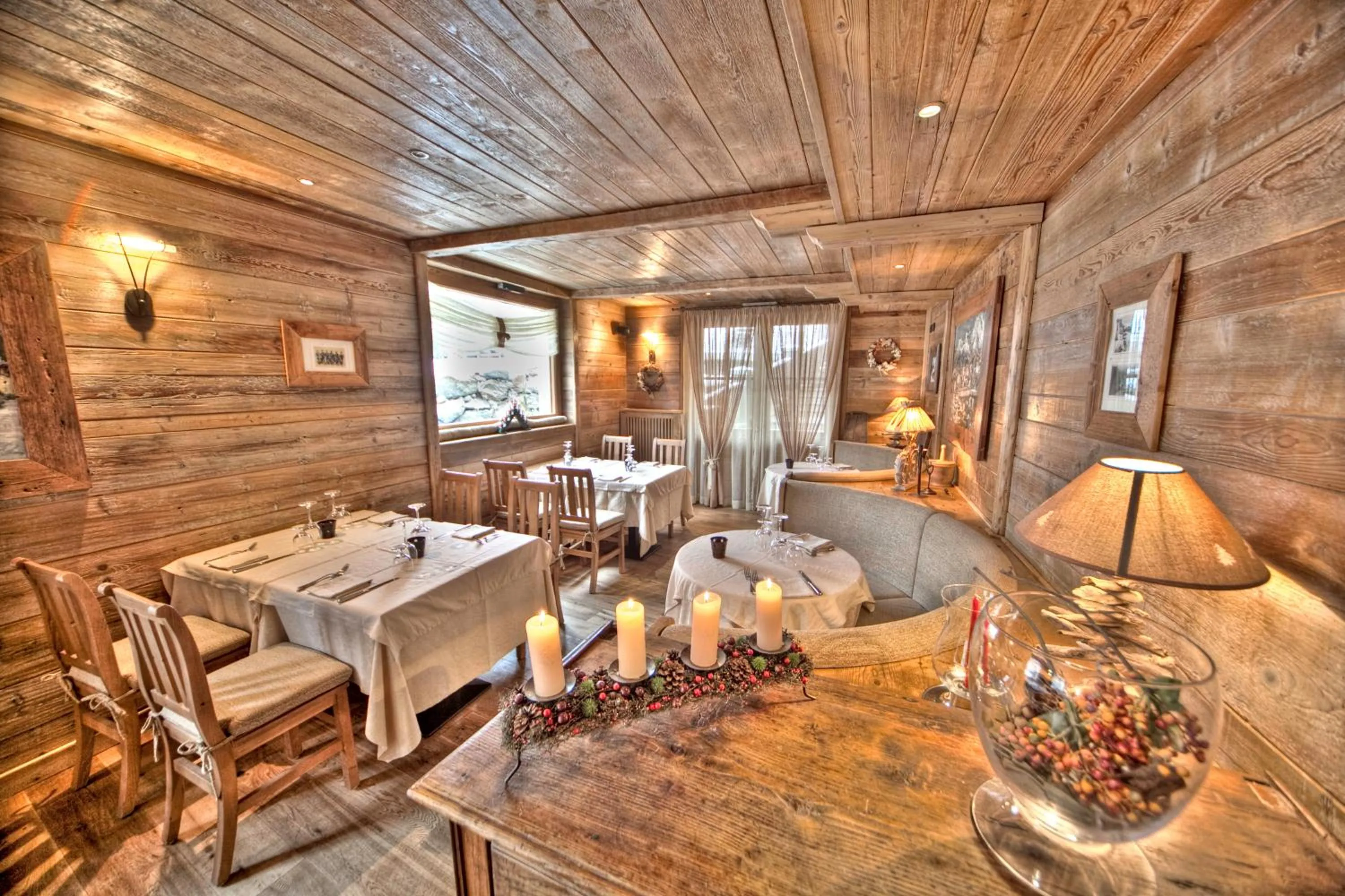 Restaurant/places to eat in Le Miramonti Hotel Restaurant & Wellness