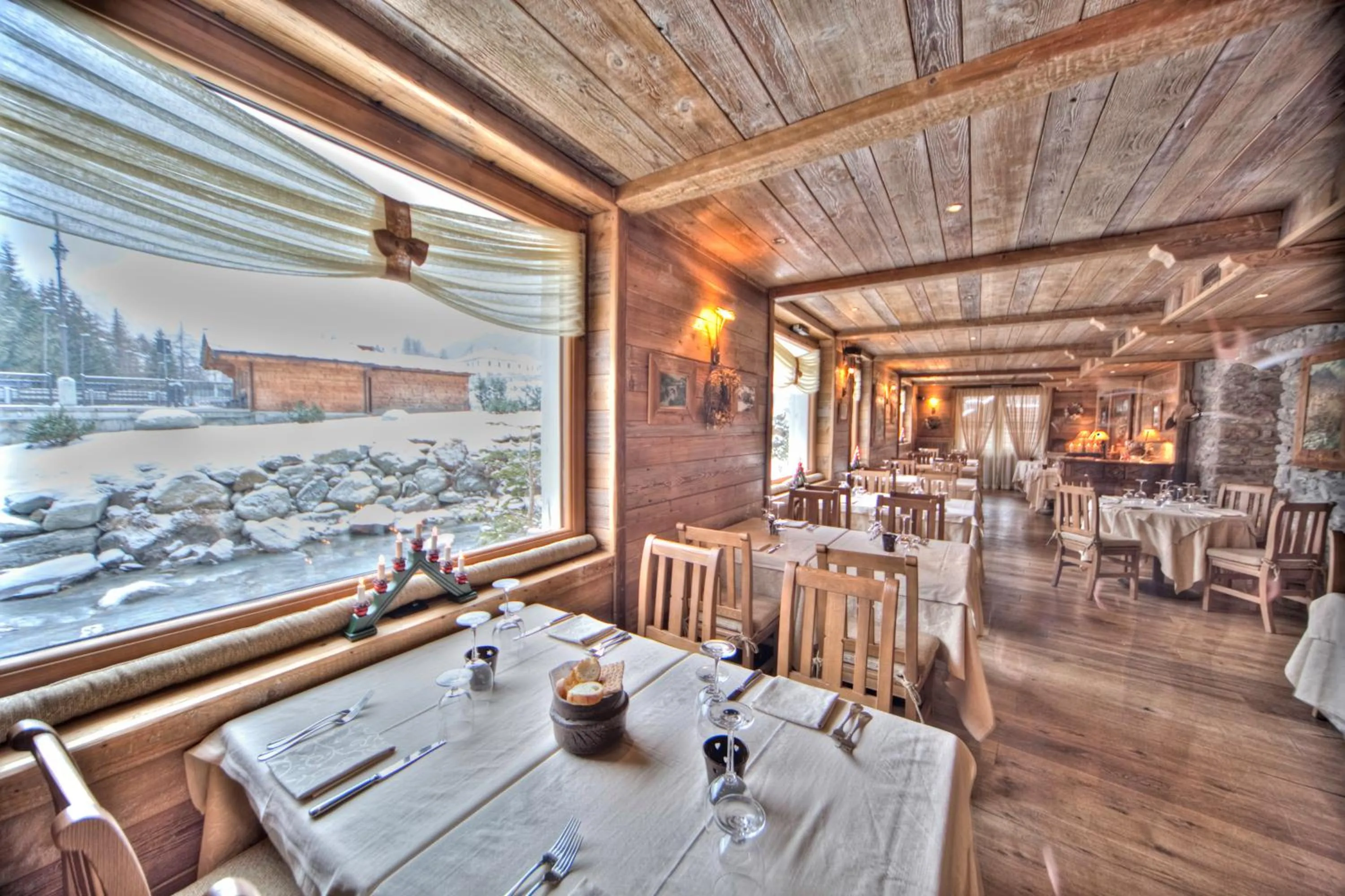 Restaurant/places to eat in Le Miramonti Hotel Restaurant & Wellness