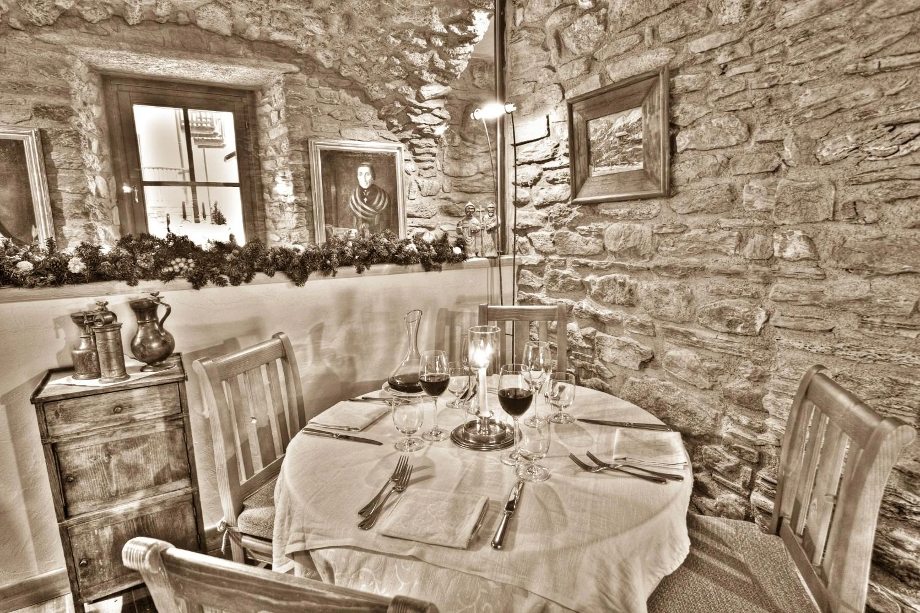 Restaurant/places to eat in Le Miramonti Hotel Restaurant & Wellness