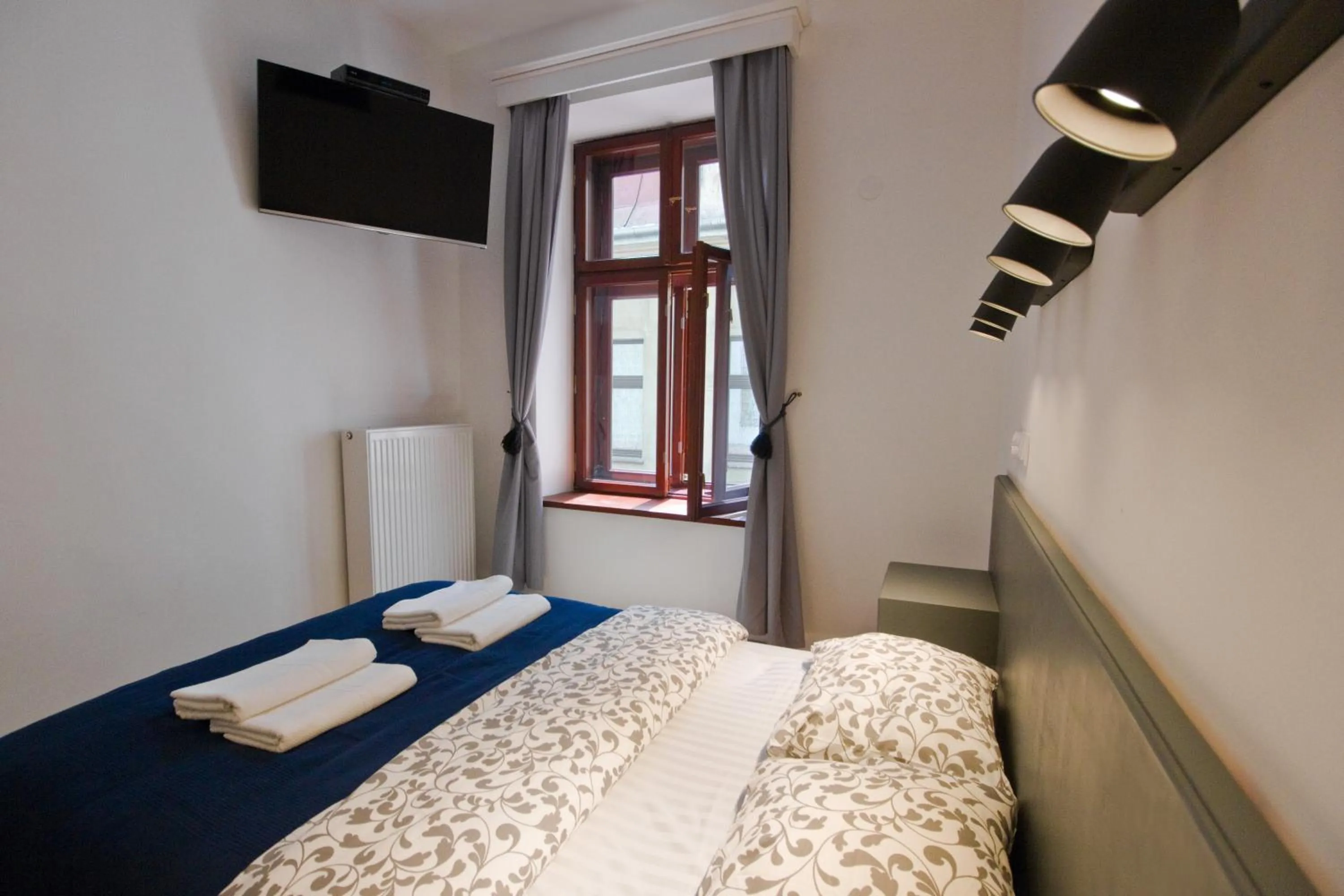 Bed in Pokoje Gościnne Św. Anny