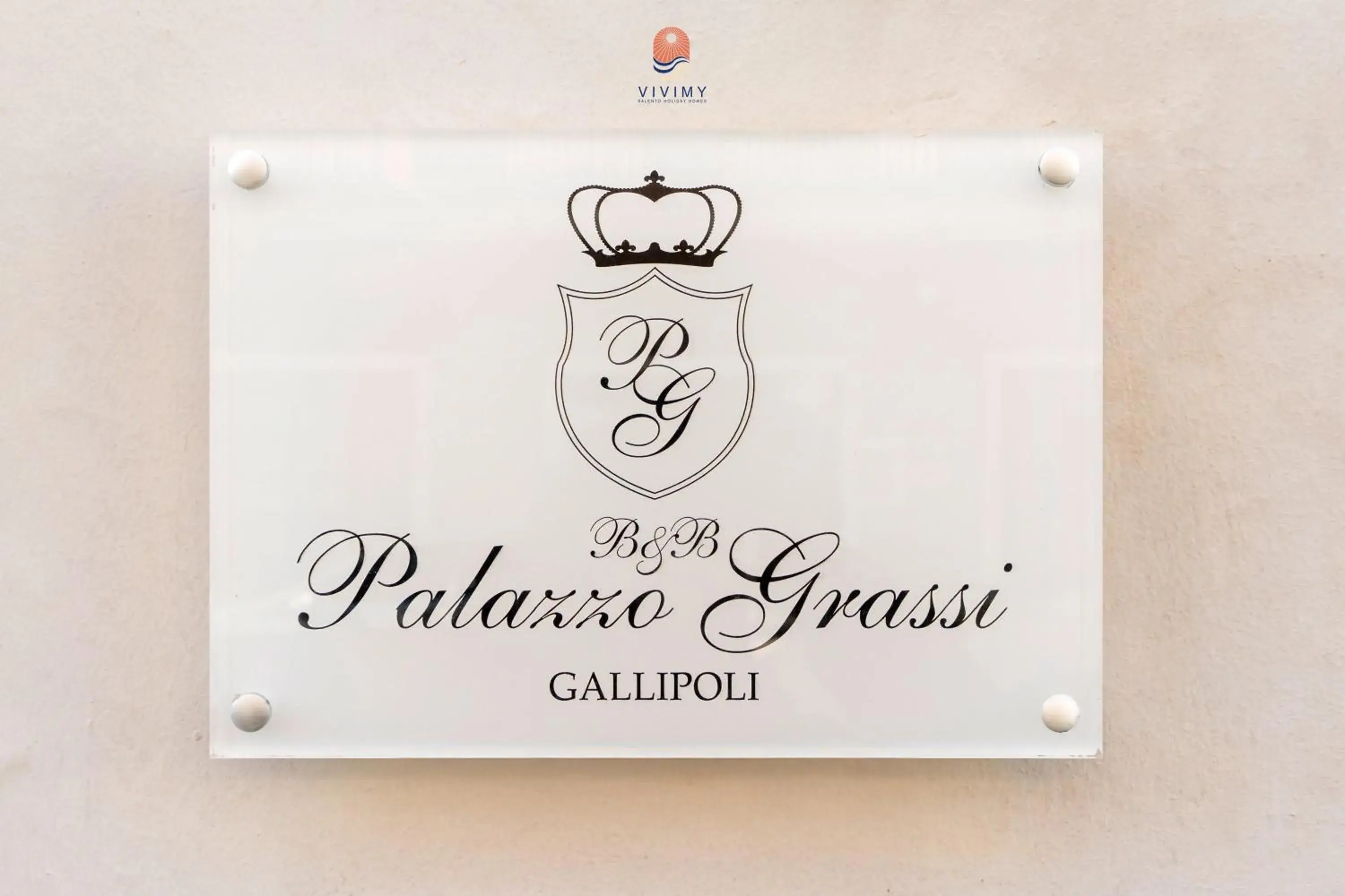 Palazzo Grassi by Vivimy Palazzo Grassi by Vivimy