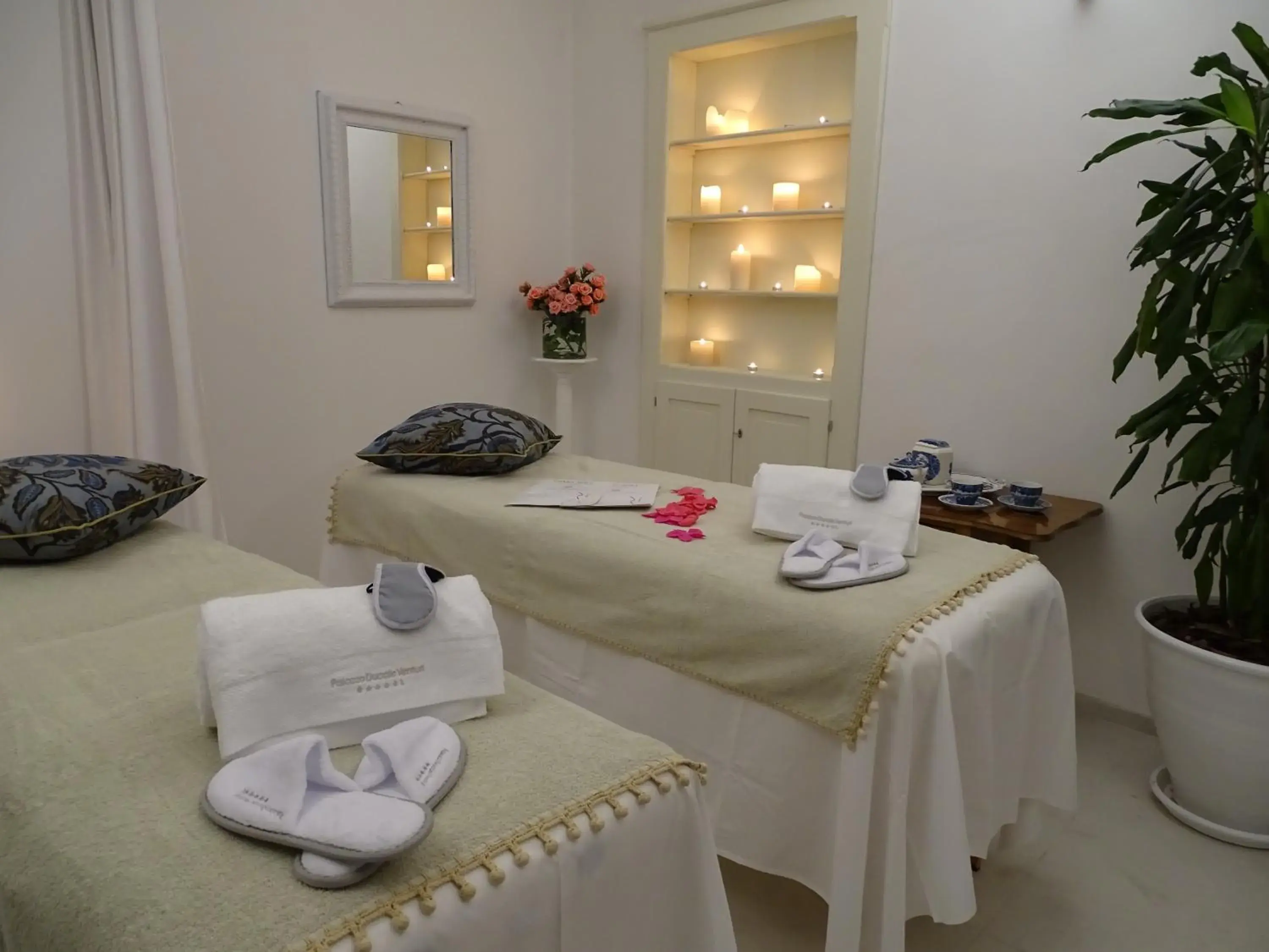 Spa and wellness centre/facilities in Palazzo Ducale Venturi - Luxury Hotel & Wellness Spa and wellness centre/facilities in Palazzo Ducale Venturi - Luxury Hotel & Wellness