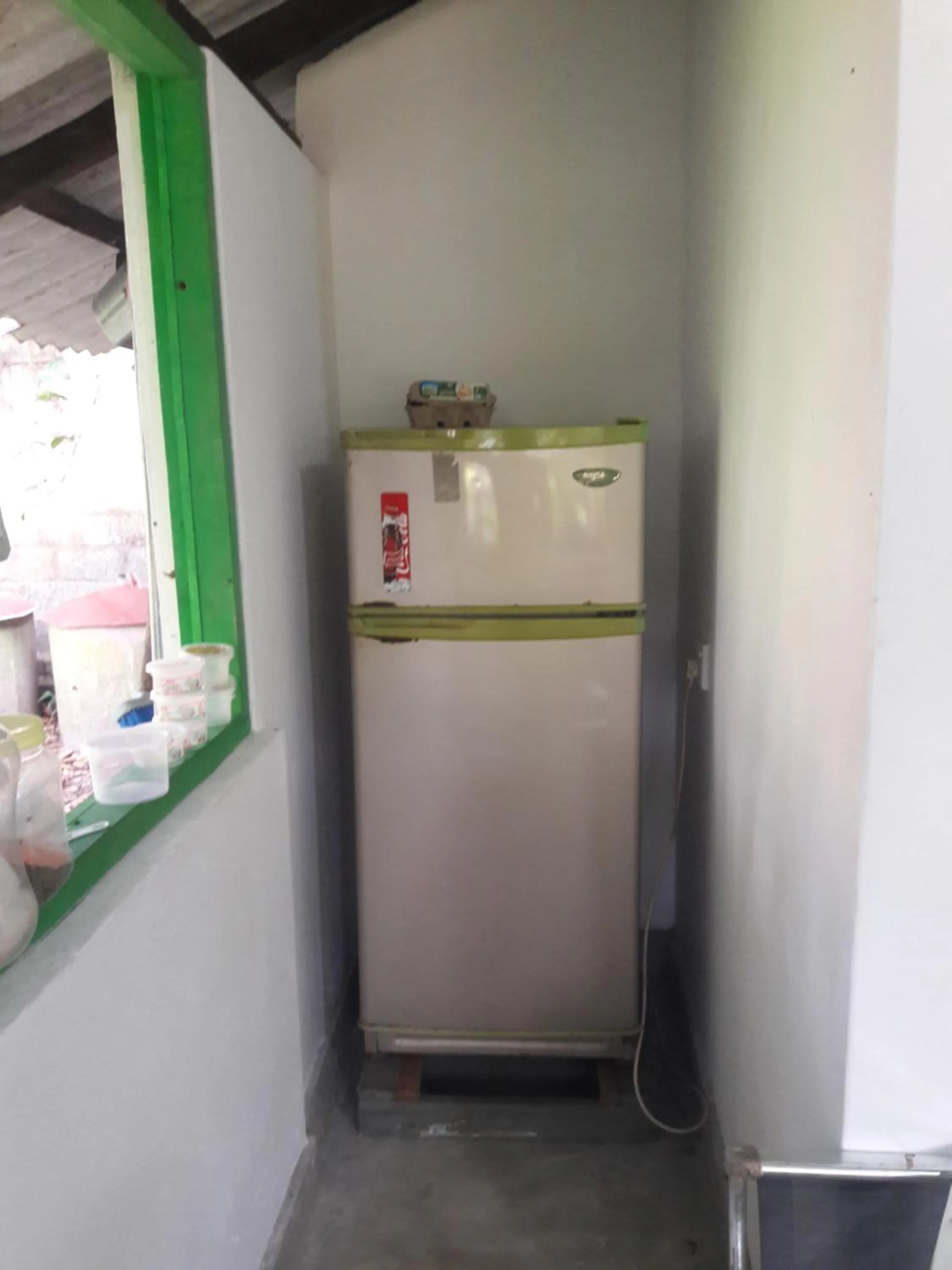 Communal kitchen in Rooms 154/14