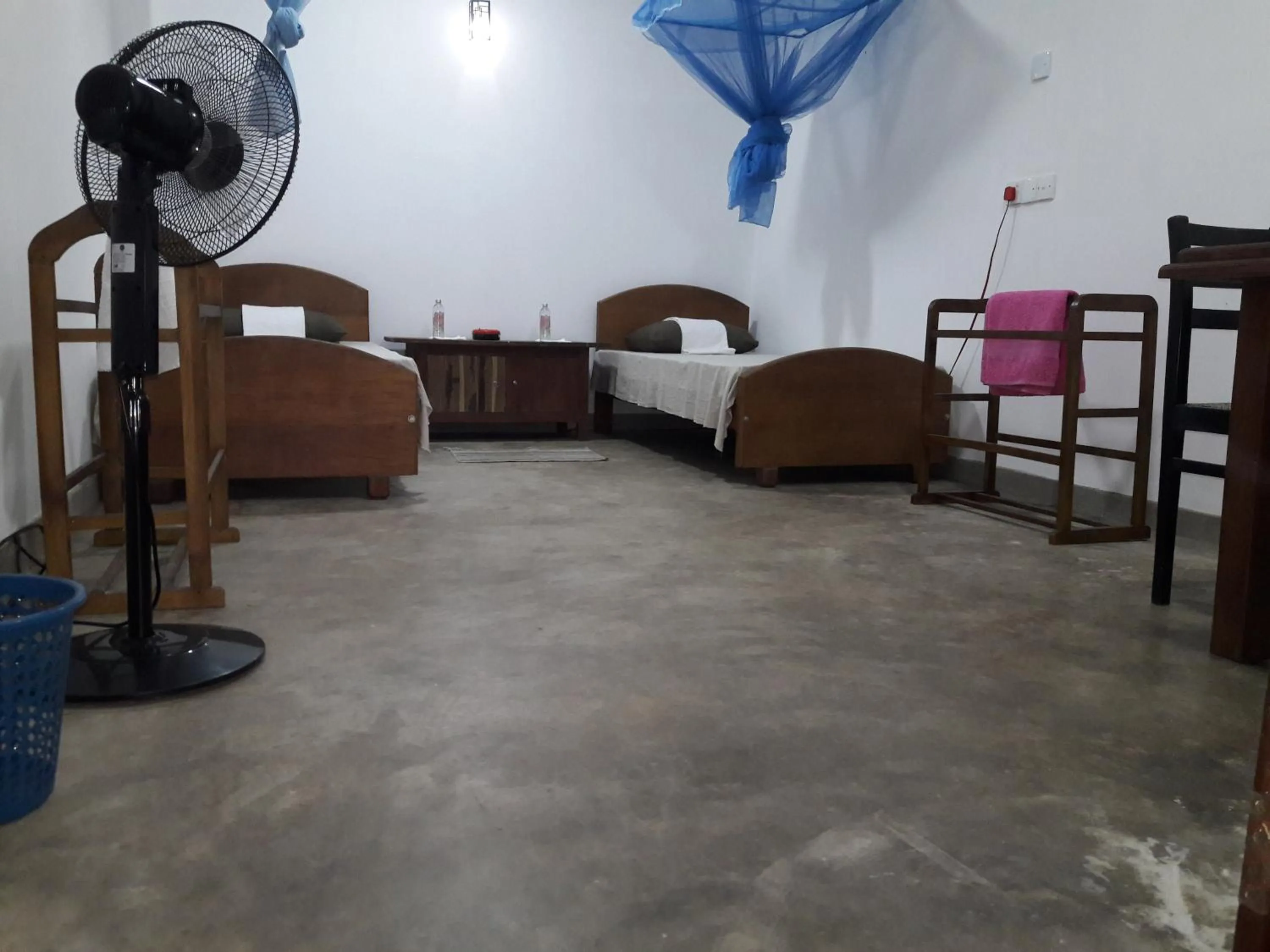 Photo of the whole room, Bed in Rooms 154/14