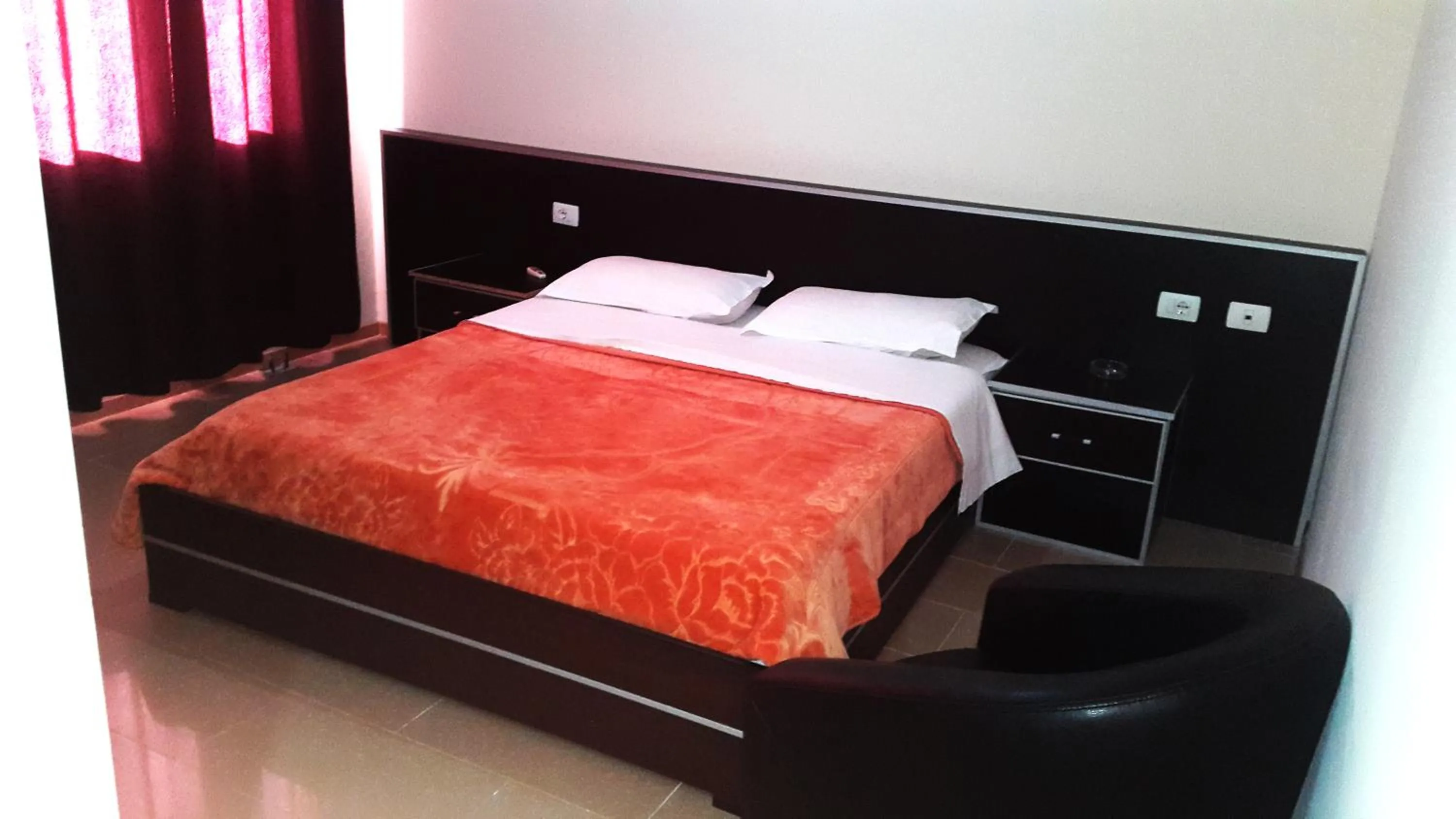 Bed in Hotel Alpet