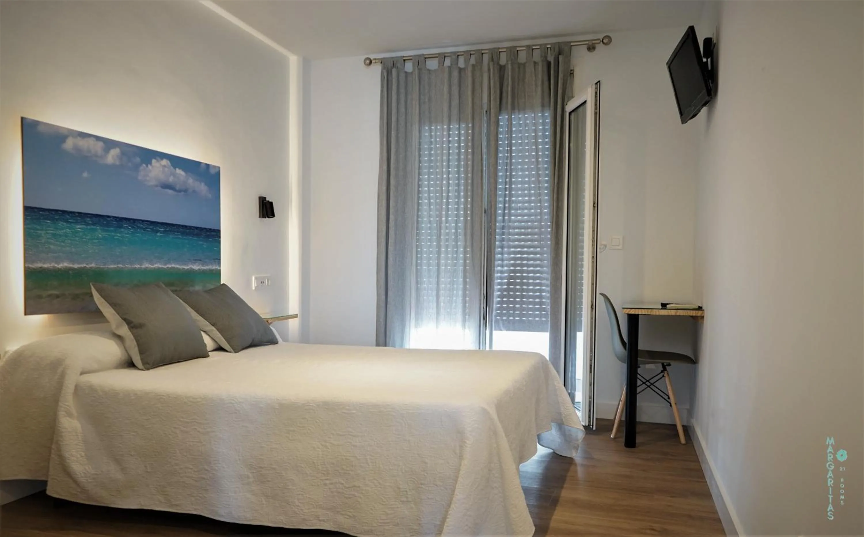 Double or Twin Room with Balcony in Margaritas 21 Rooms