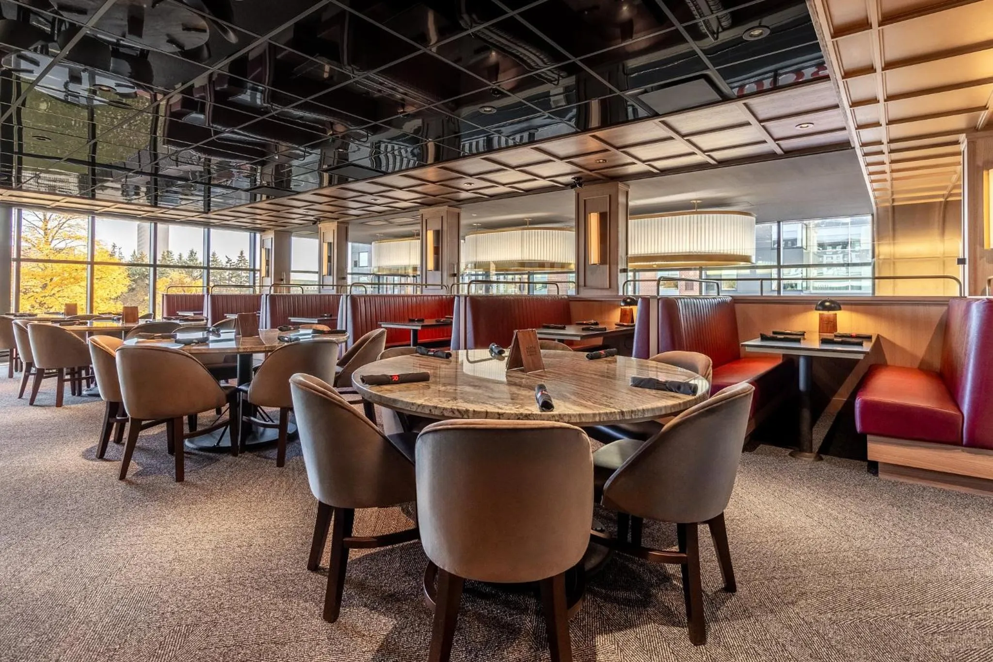 Restaurant/places to eat in Crowne Plaza Hotel Moncton Downtown by IHG