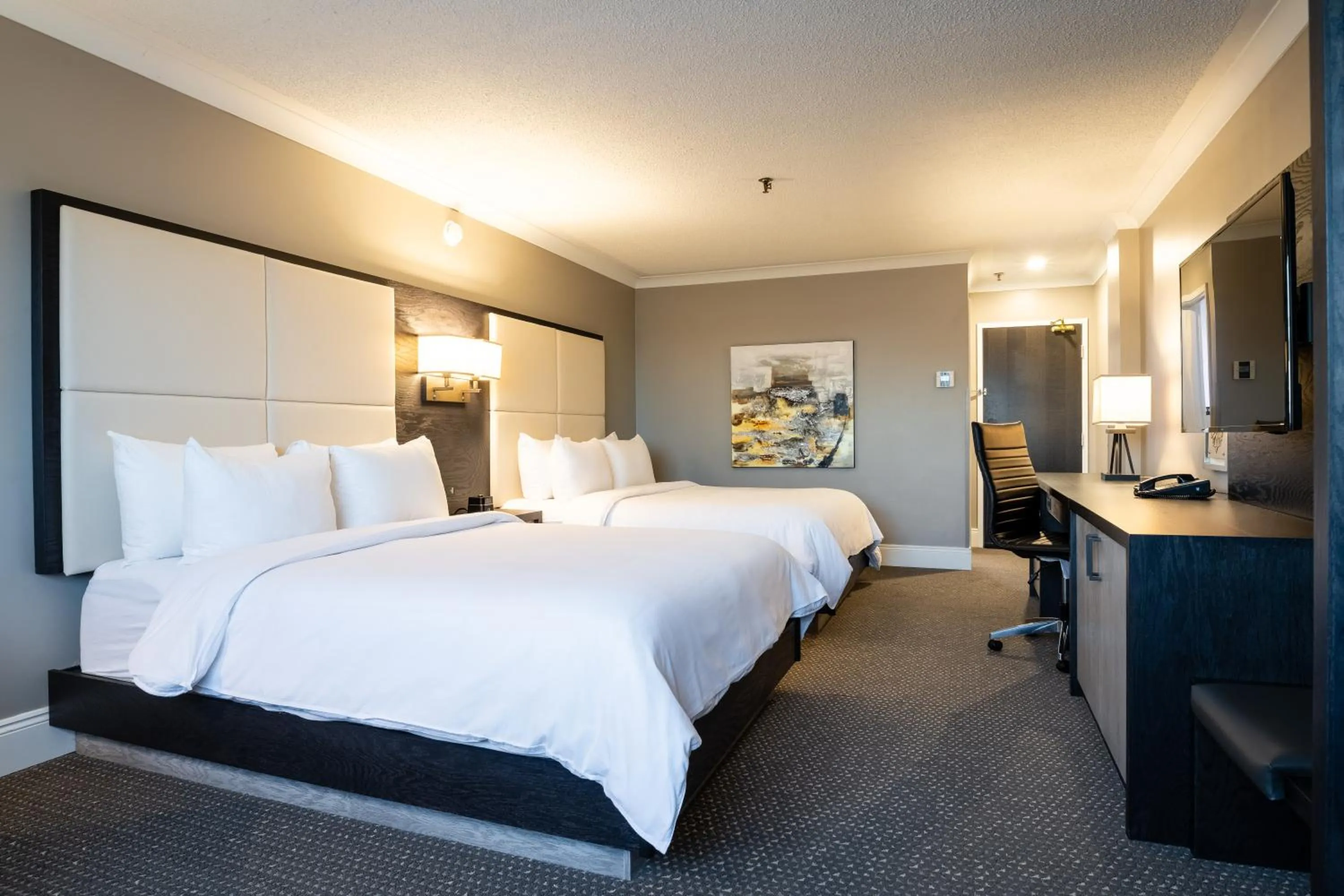 Bed in Crowne Plaza Hotel Moncton Downtown by IHG