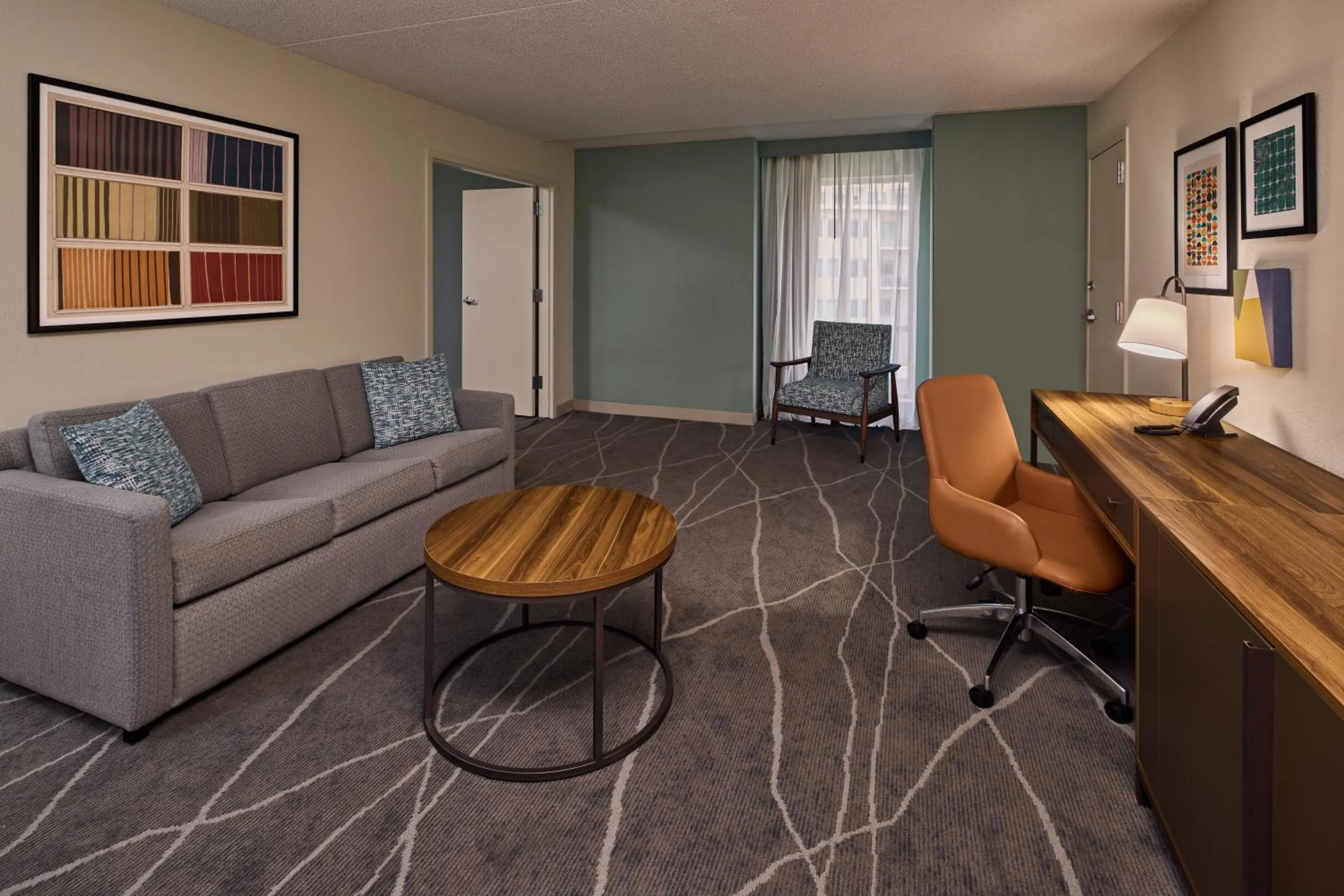Living room in Holiday Inn Express & Suites Charleston DWTN -Westedge by IHG