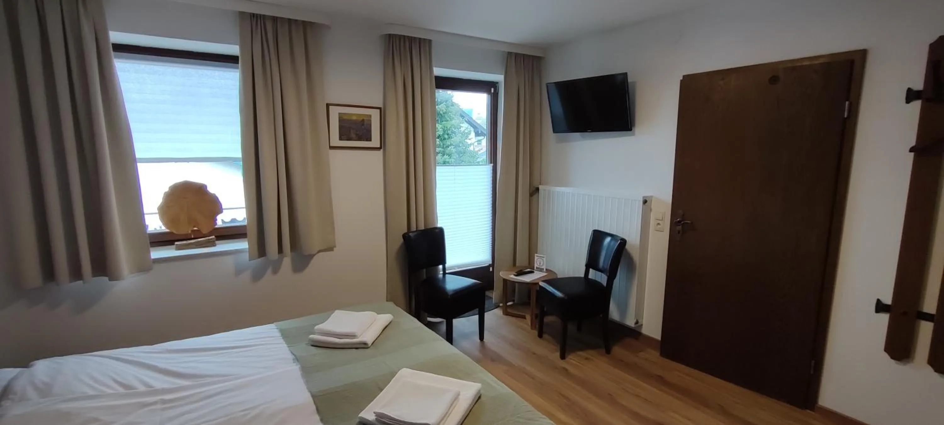 Living room, Bed in Pension Bergblick