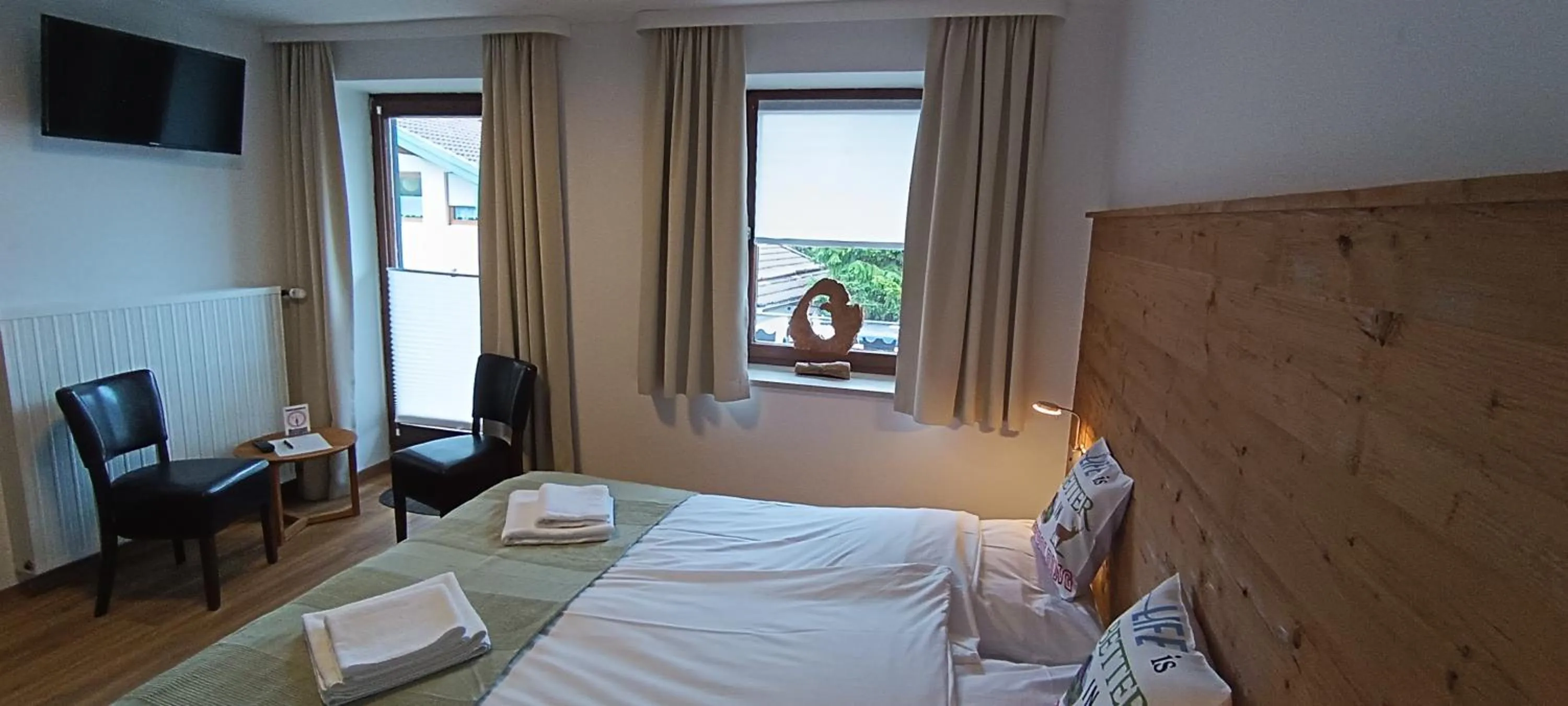 Living room, Bed in Pension Bergblick