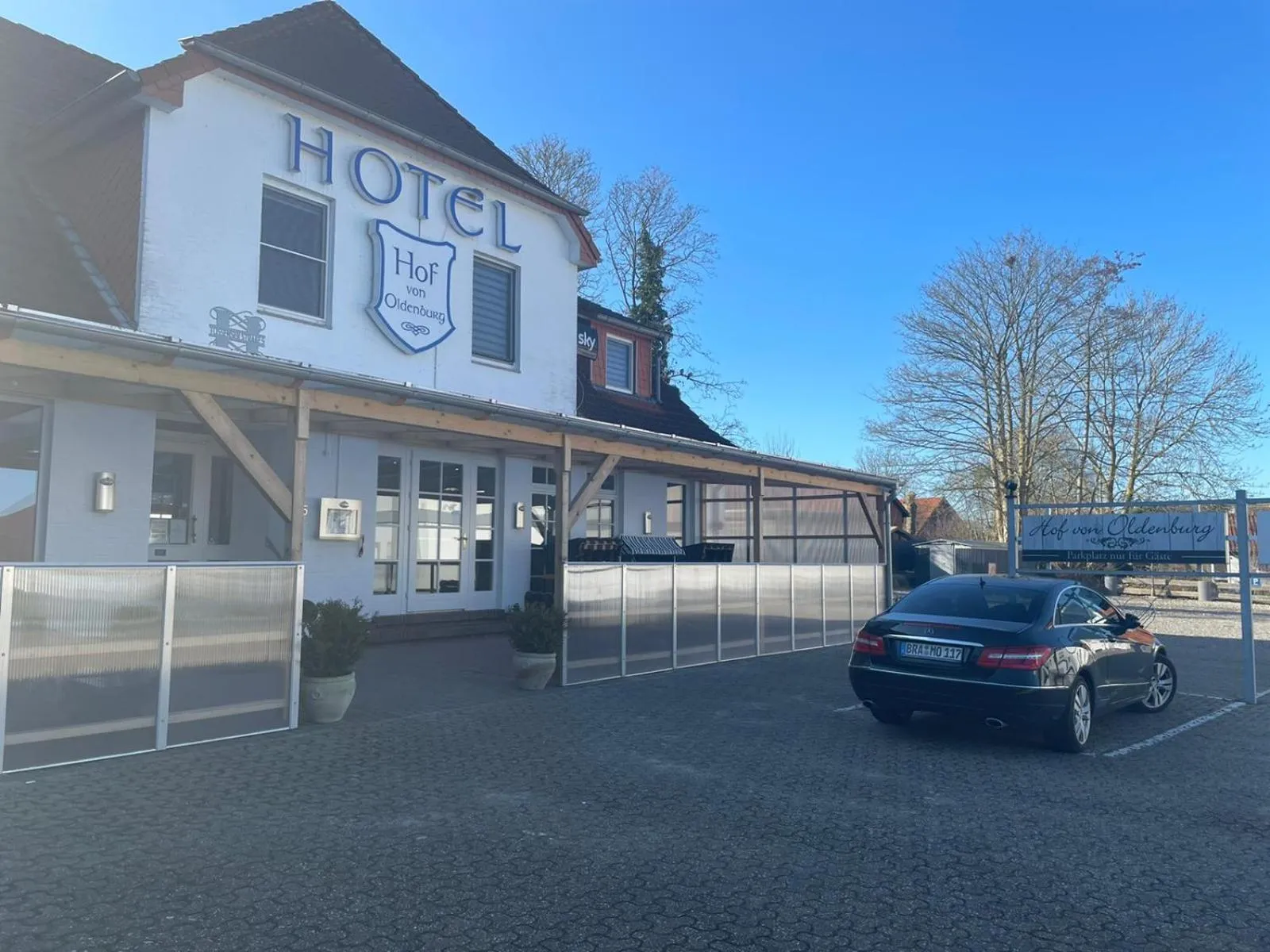 Property building in Hof von Oldenburg