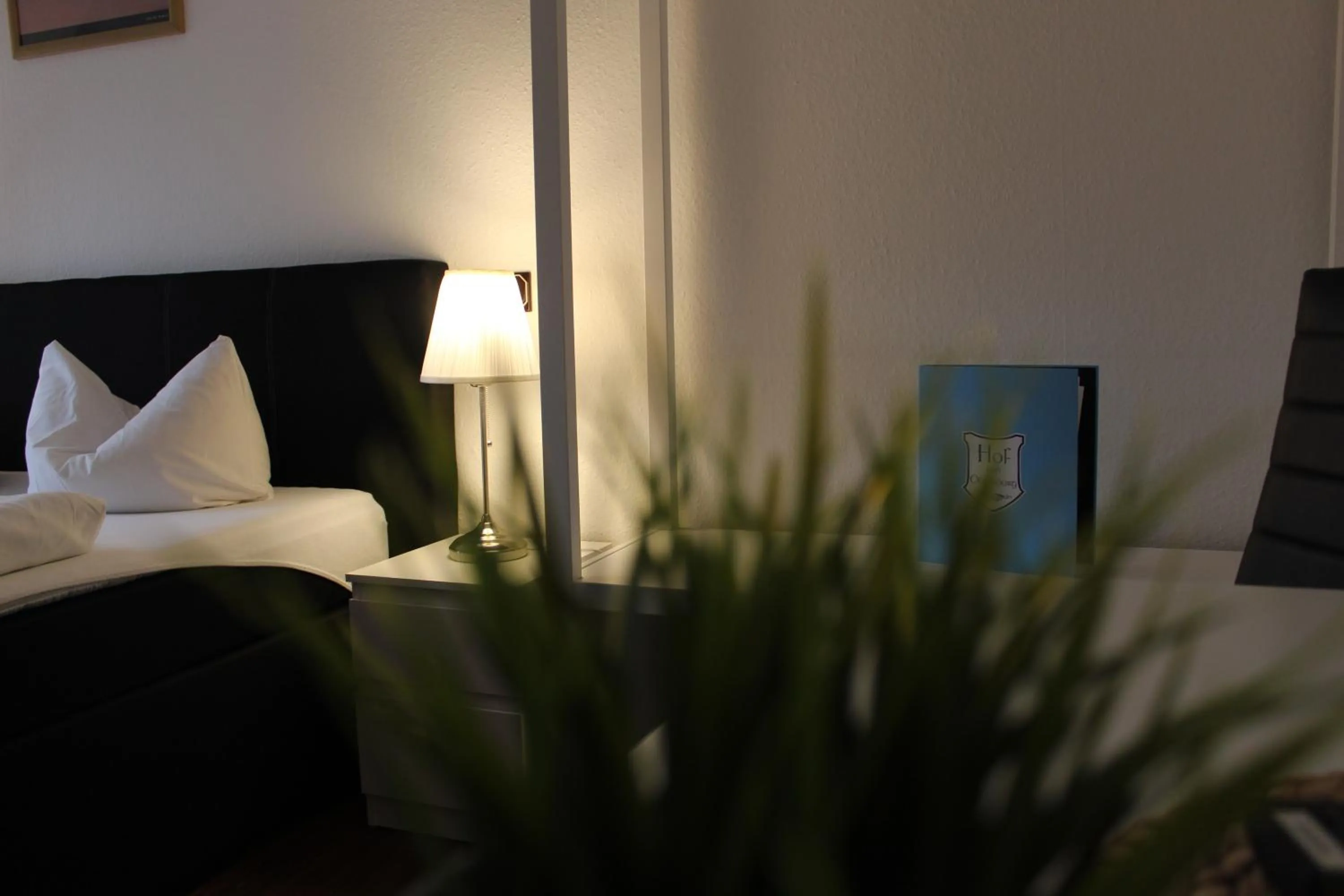 Photo of the whole room, Bed in Hof von Oldenburg