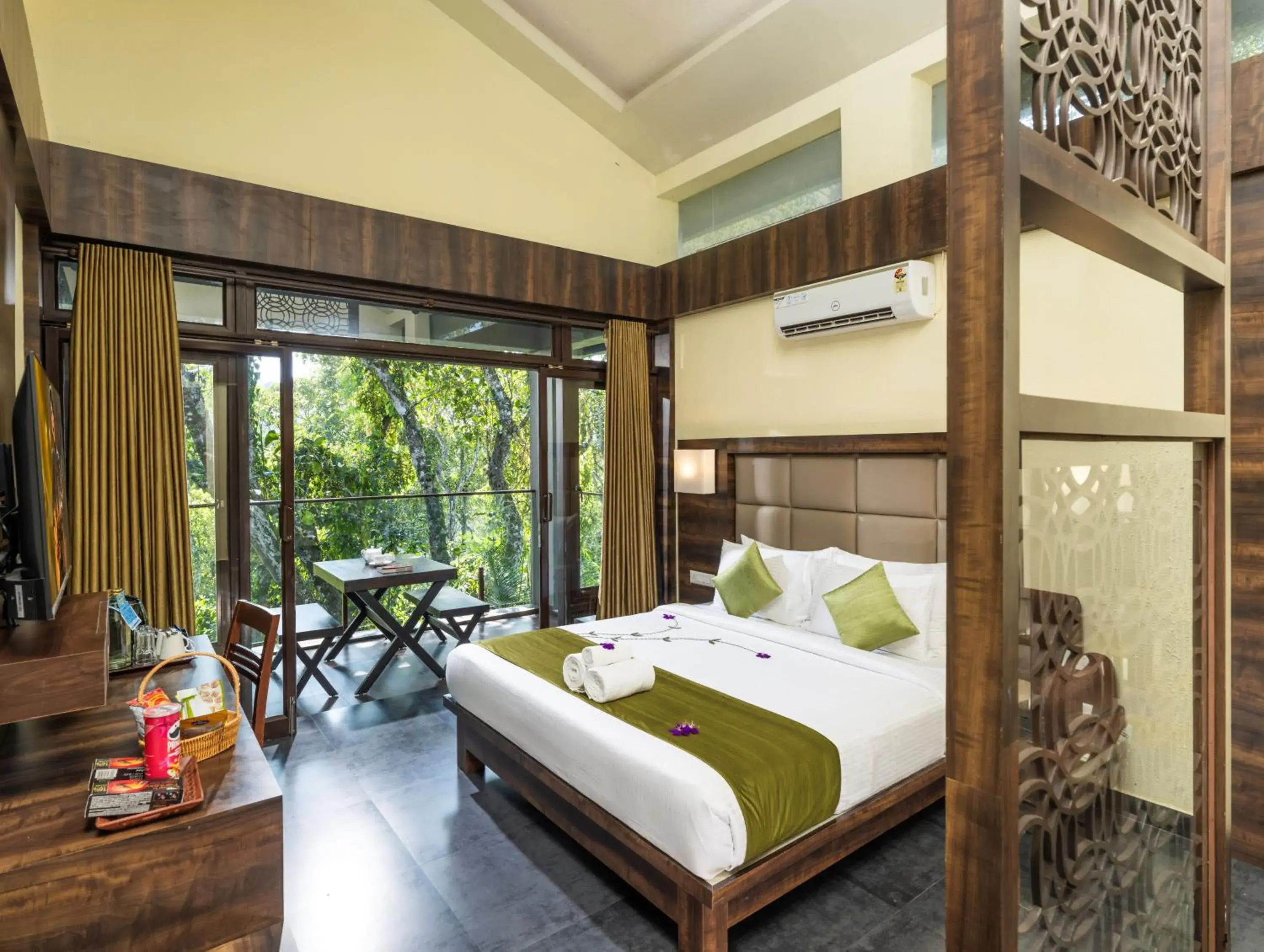 Bed in The Mountain Courtyard Thekkady Bed in The Mountain Courtyard Thekkady