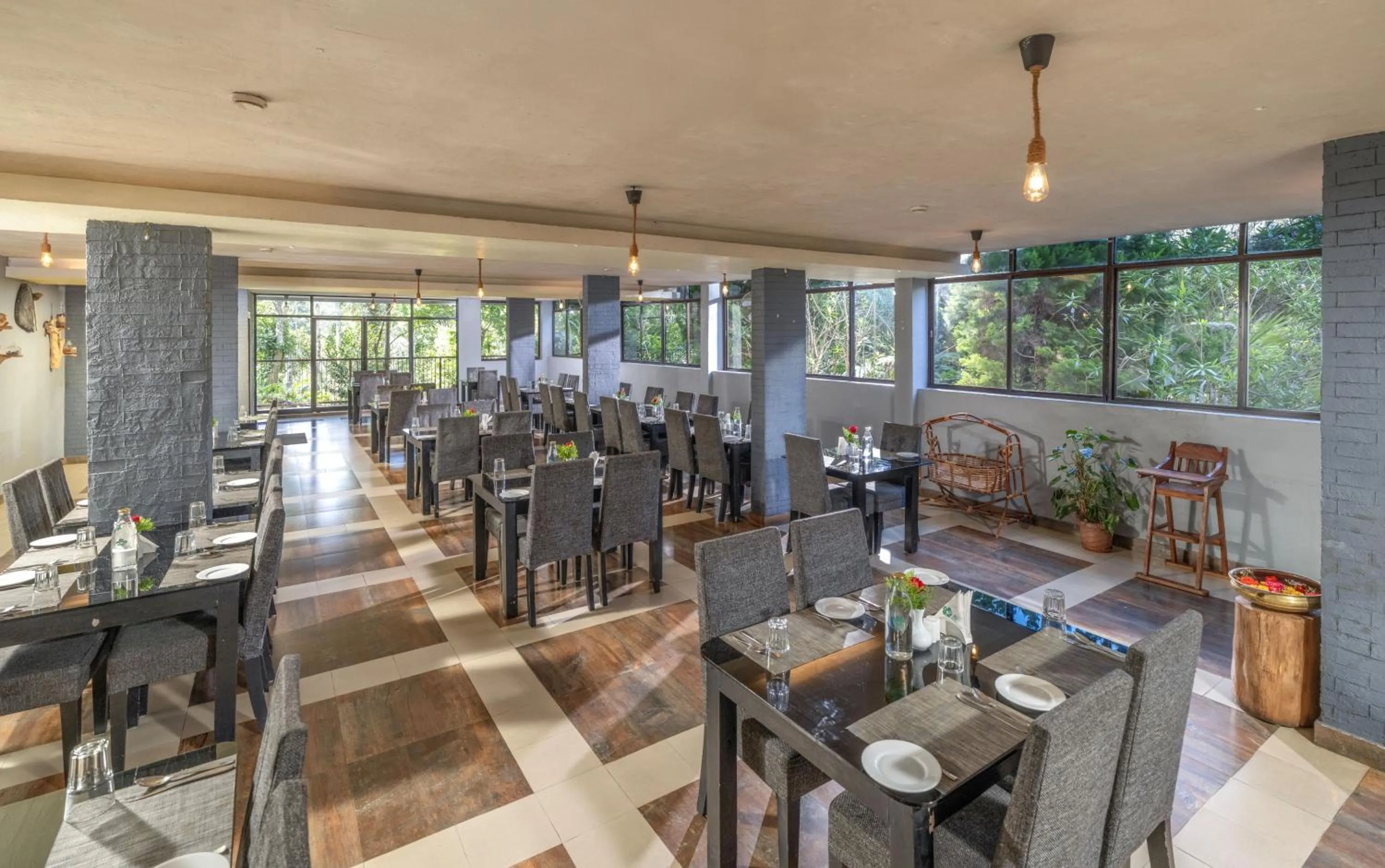 Restaurant/places to eat in The Mountain Courtyard Thekkady