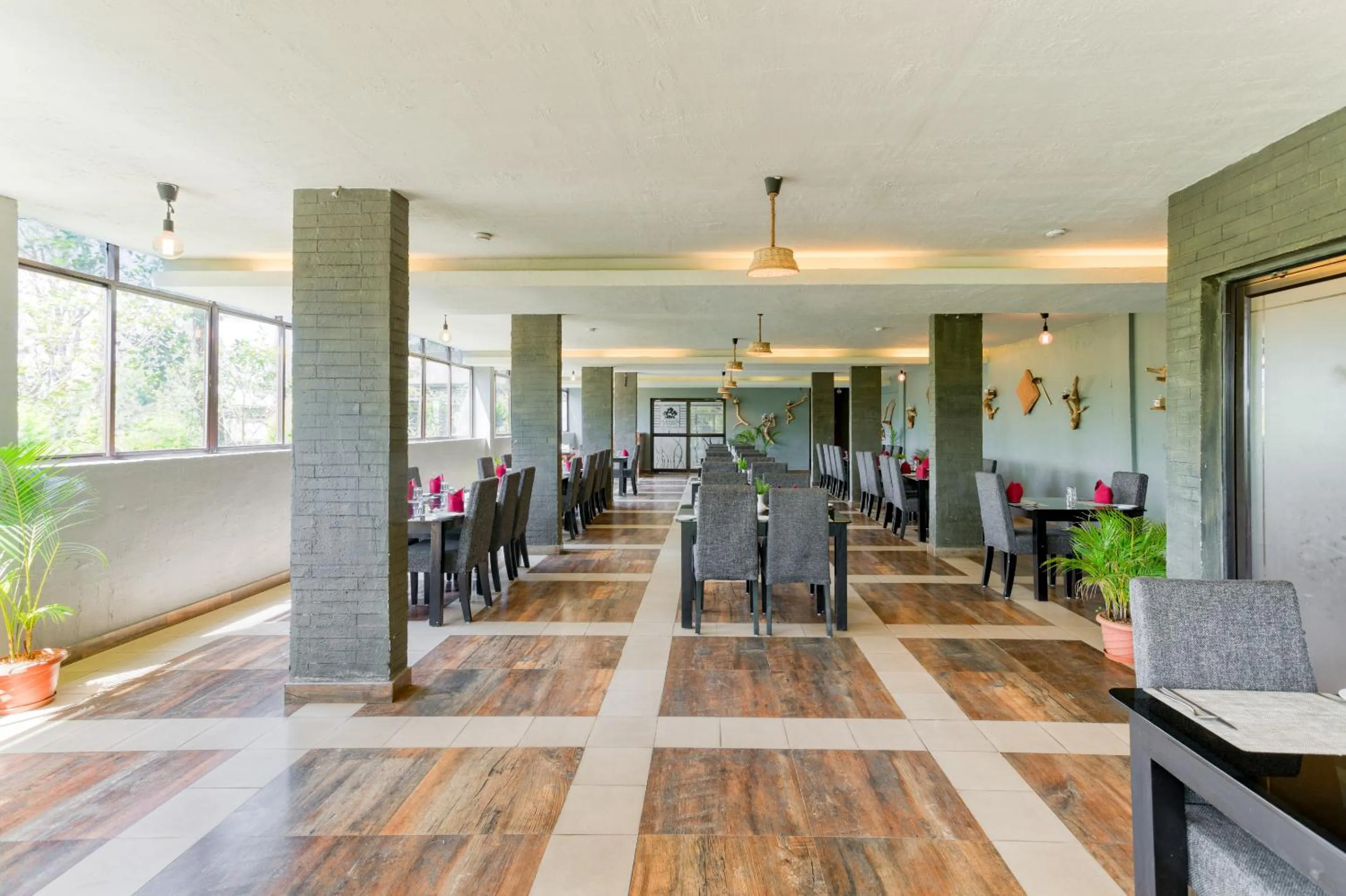 Restaurant/places to eat in The Mountain Courtyard Thekkady